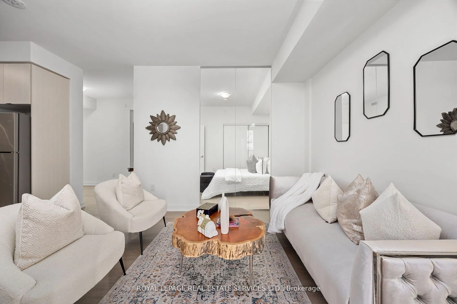 859 The Queensway, #708