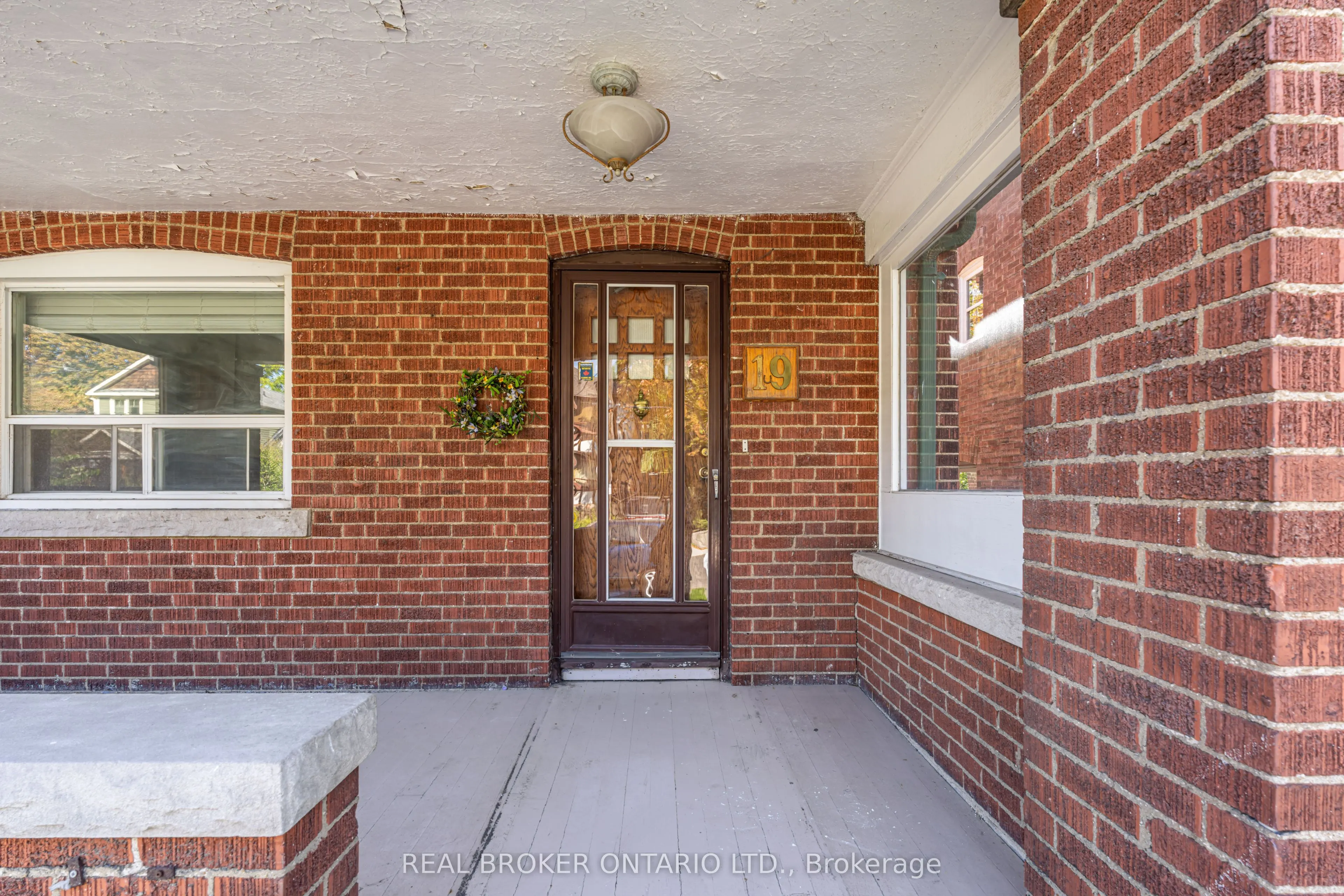 19 Lessard Avenue