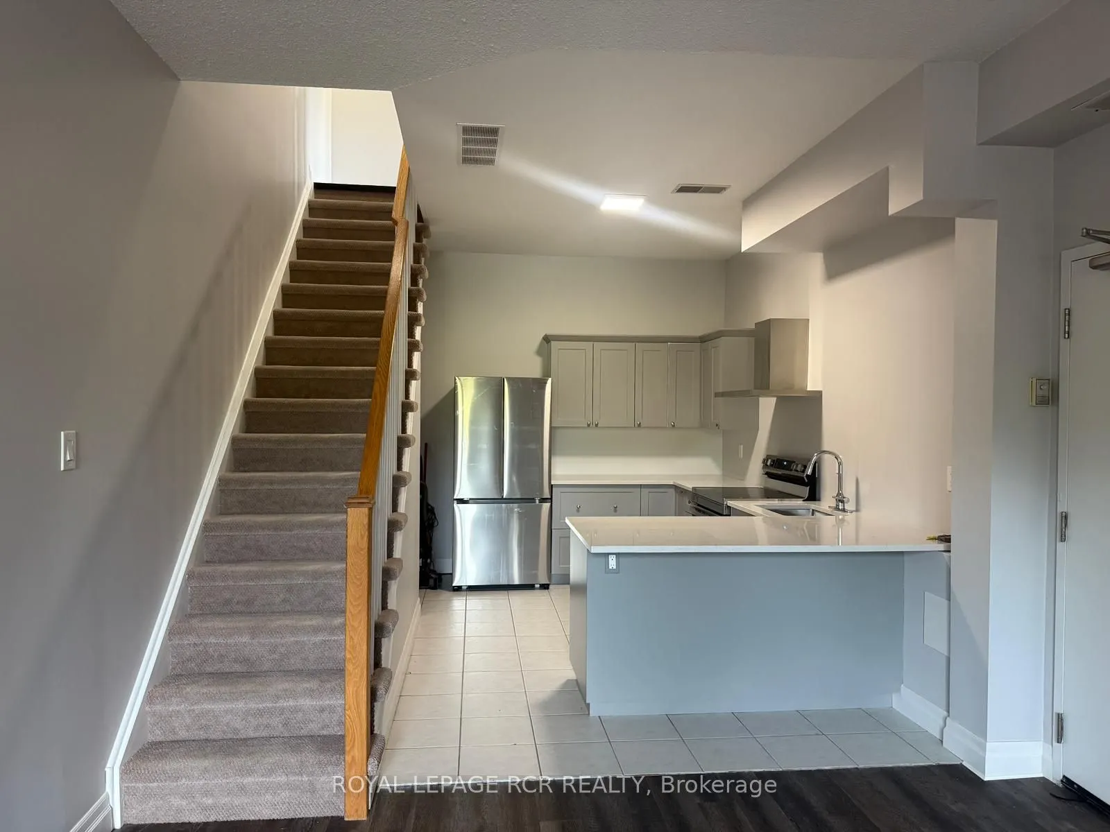 56 Queen Street N, #4