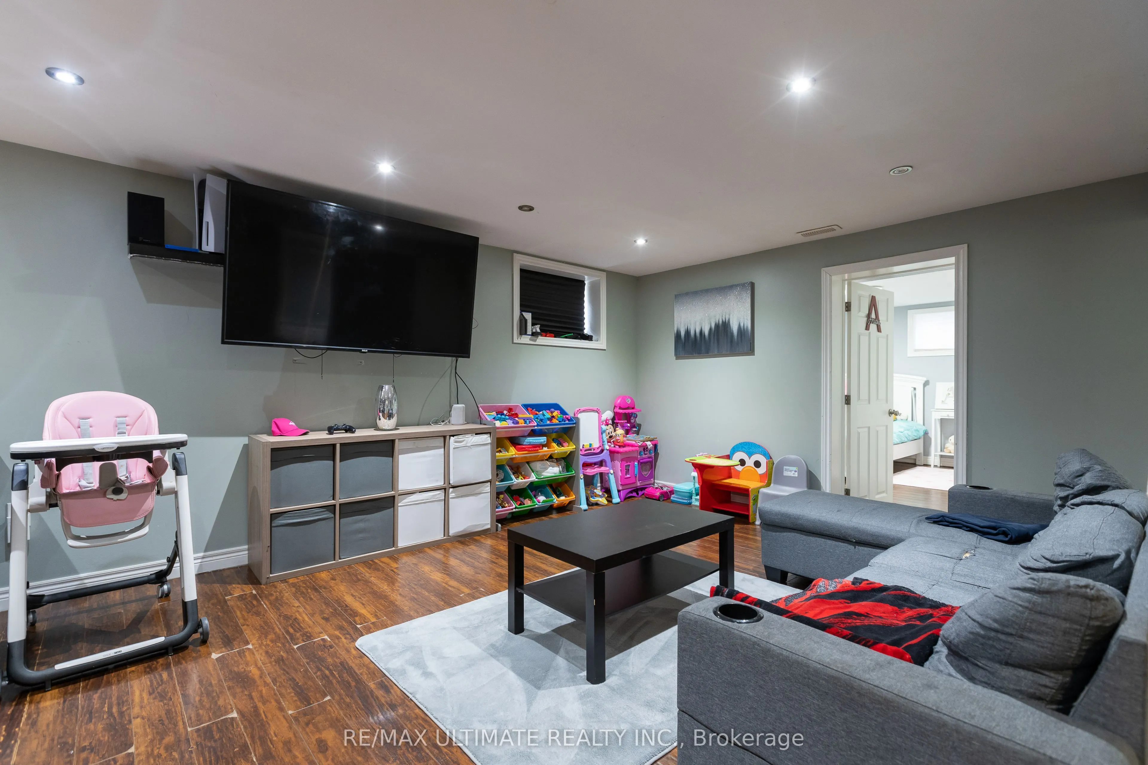 12 Wickford Drive