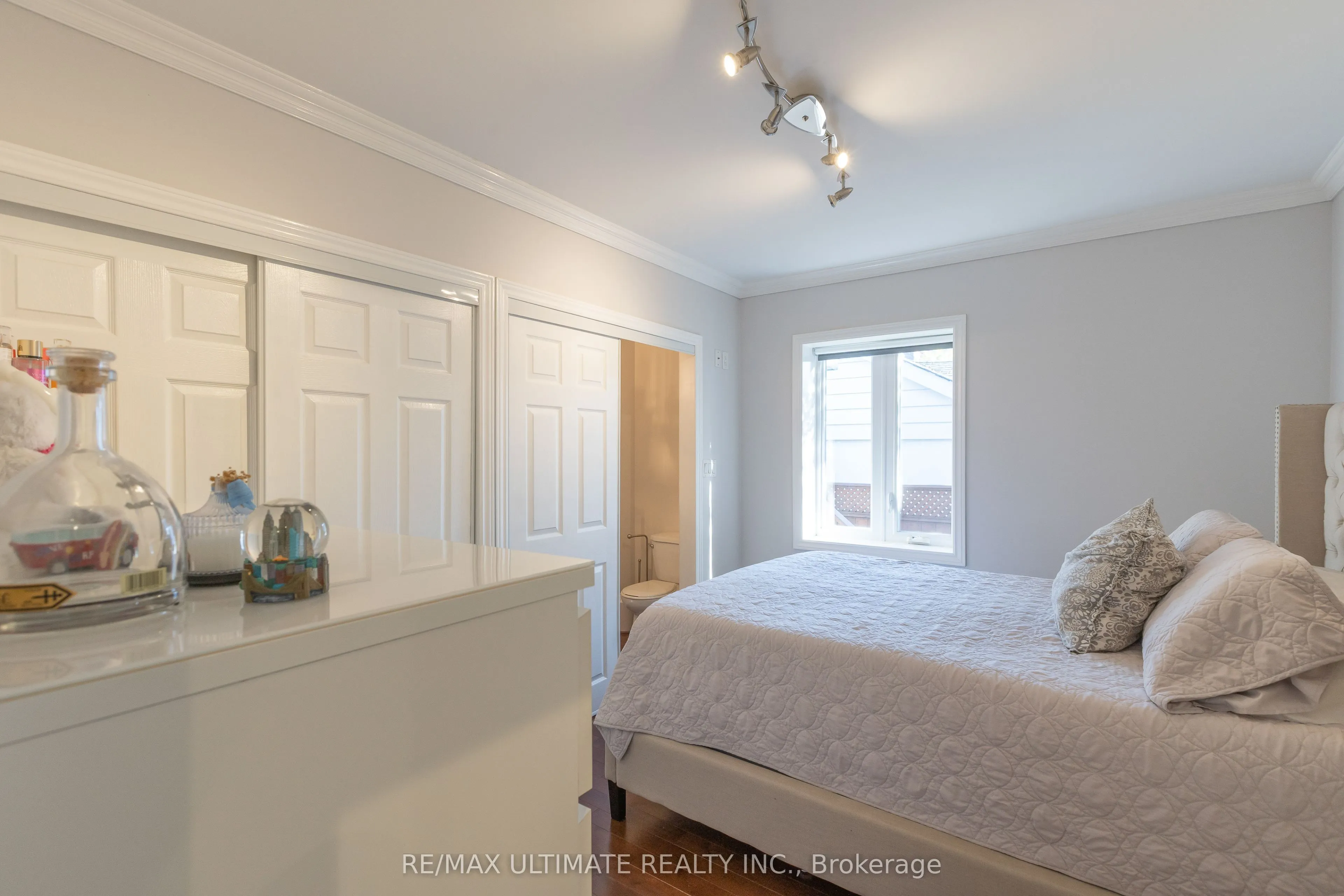 12 Wickford Drive
