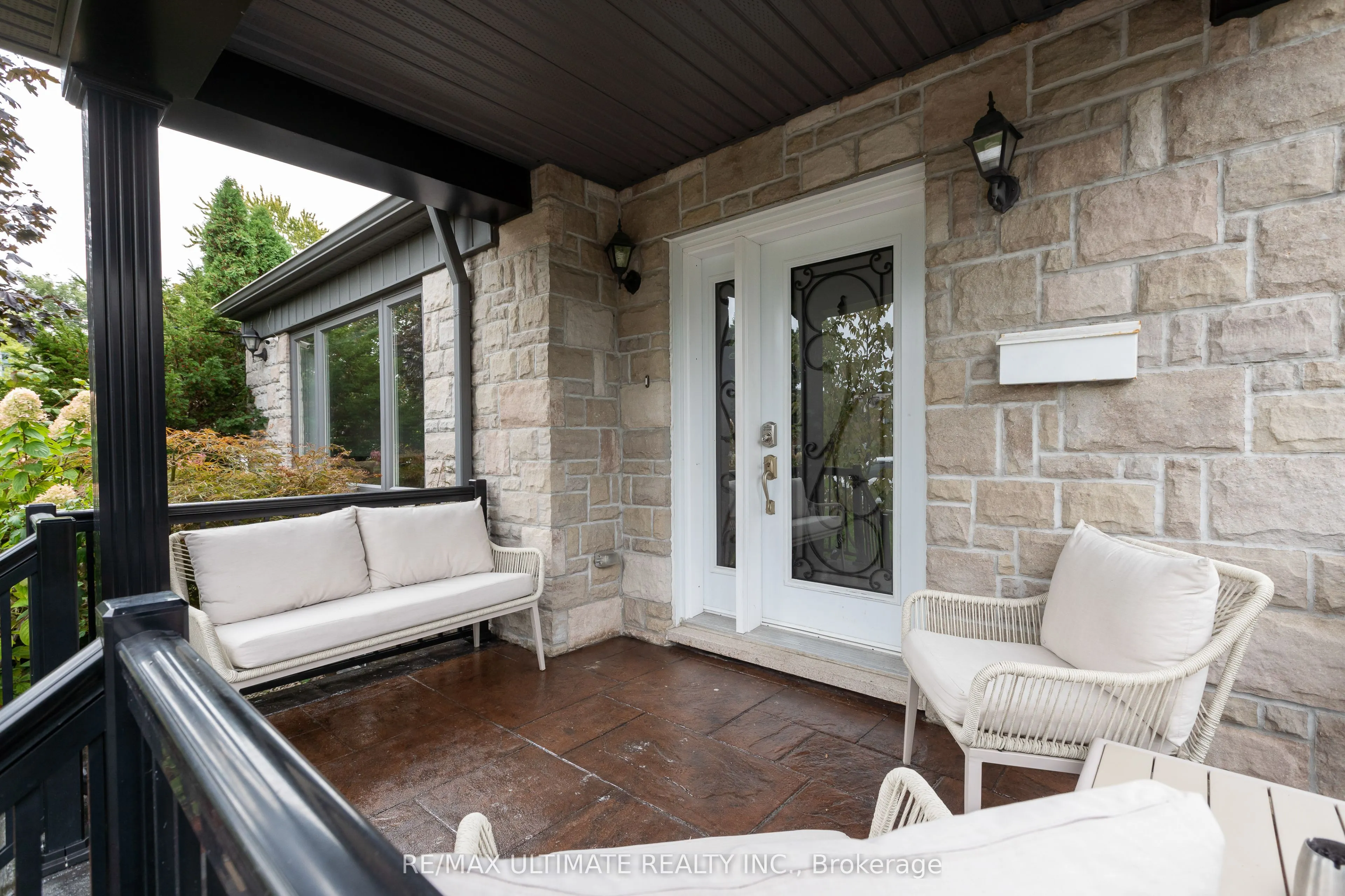 12 Wickford Drive