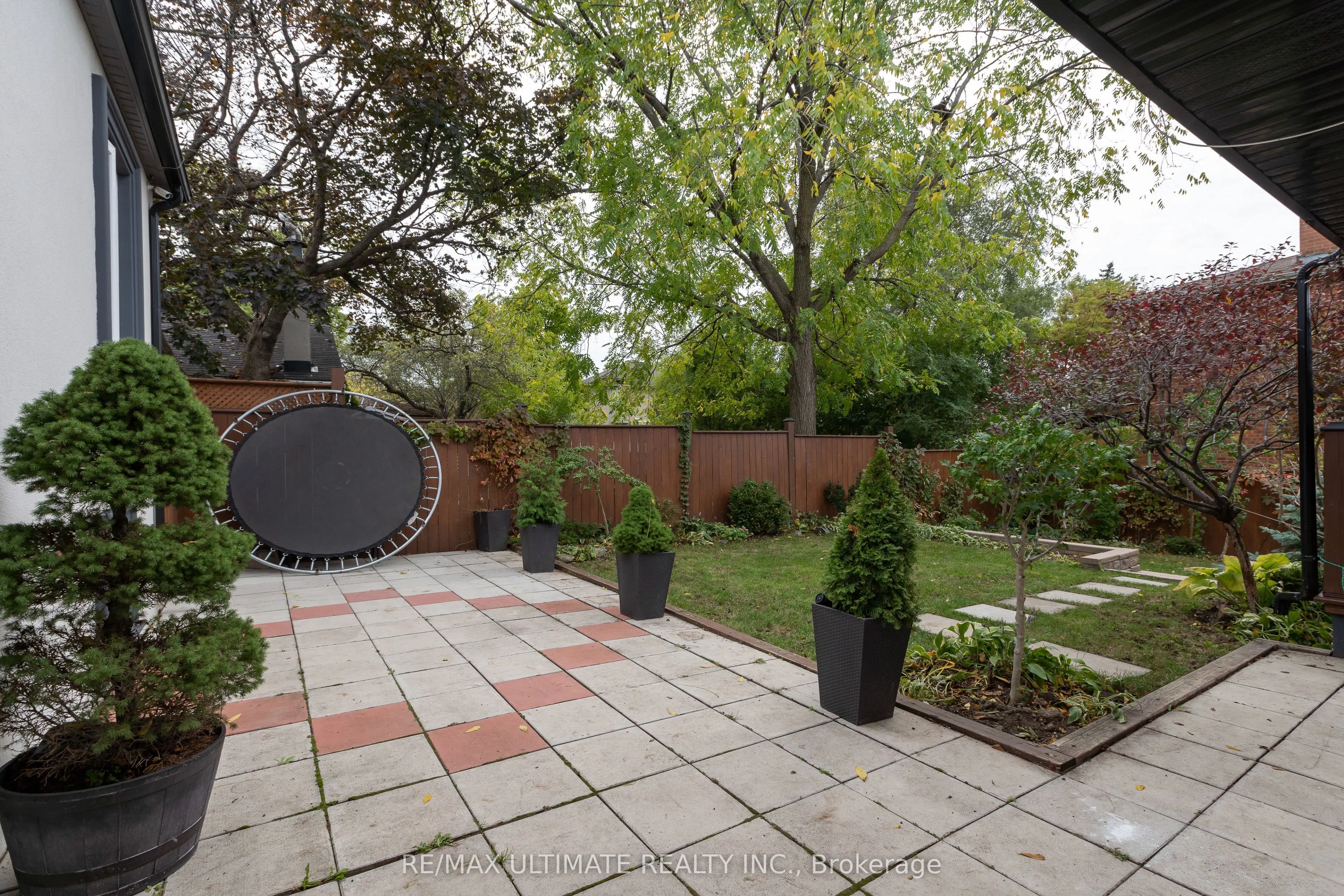12 Wickford Drive
