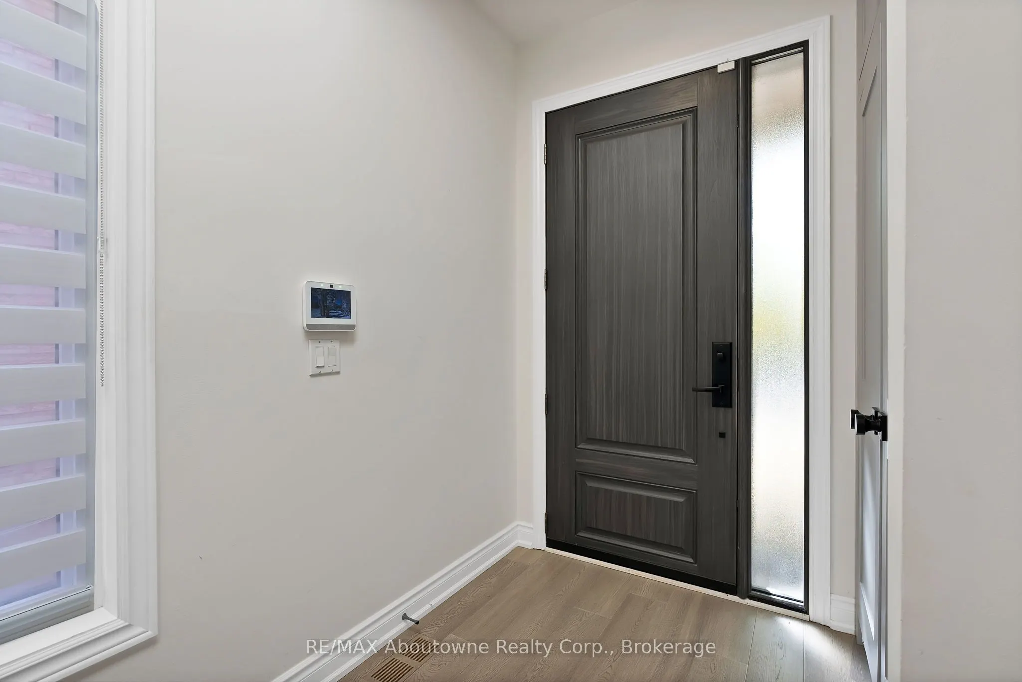 2599 Castle Hill Crescent