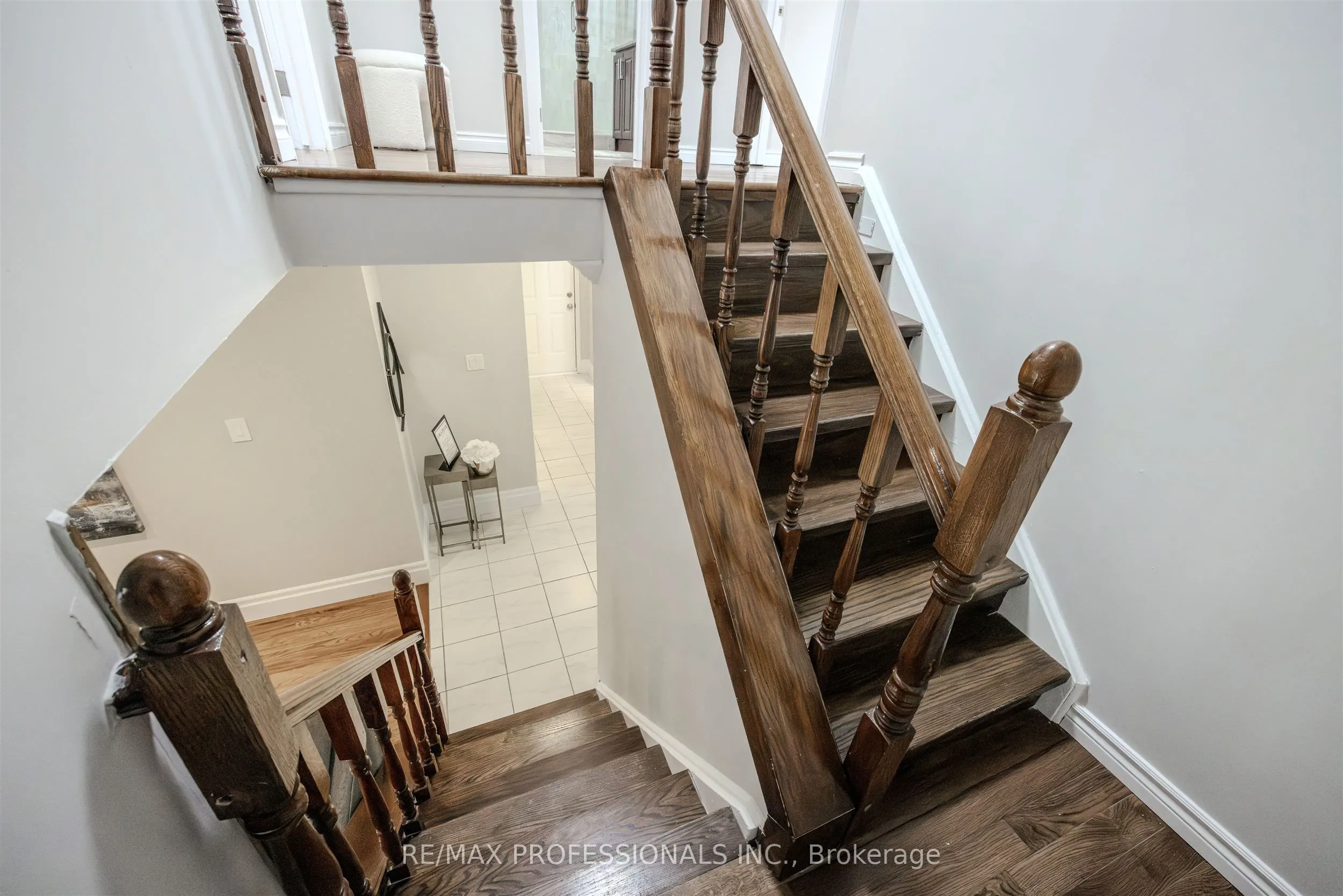 81 Millborough Crescent