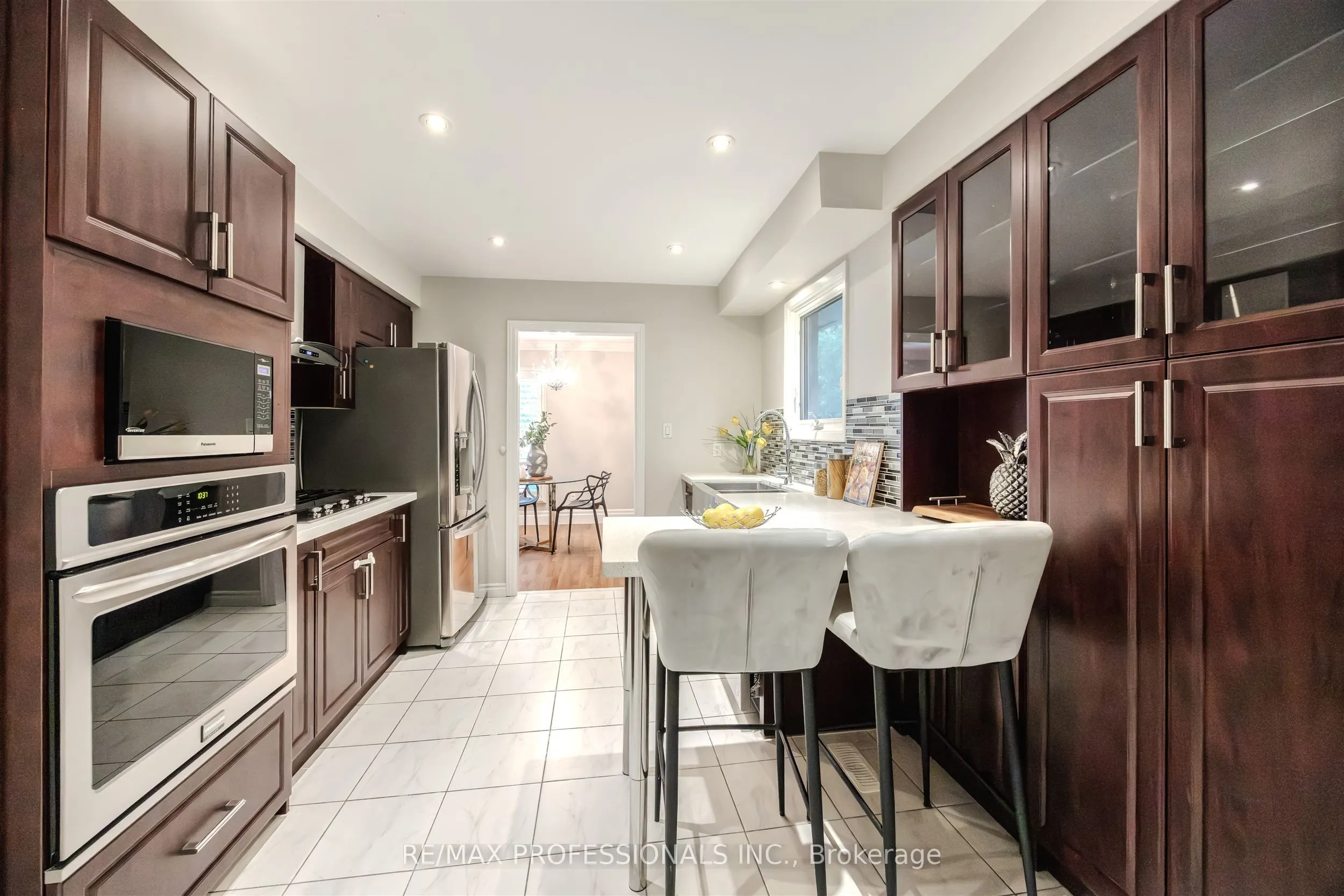 81 Millborough Crescent