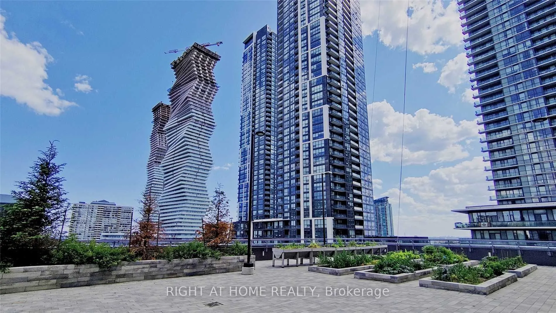 4065 Confederation Parkway, #PH06