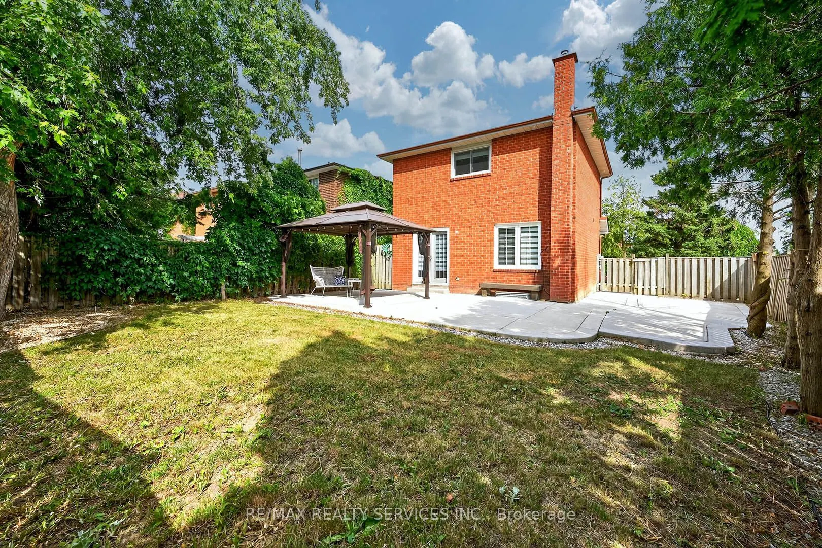 55 Mcgraw Avenue