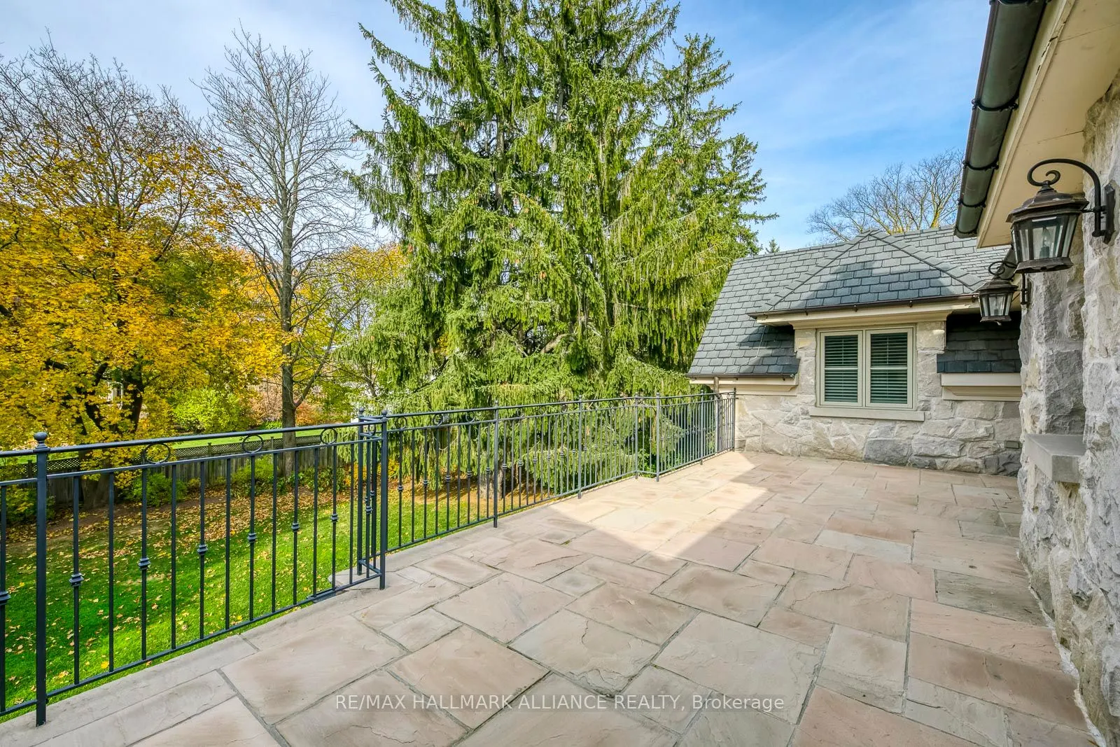 138 DIANNE Avenue