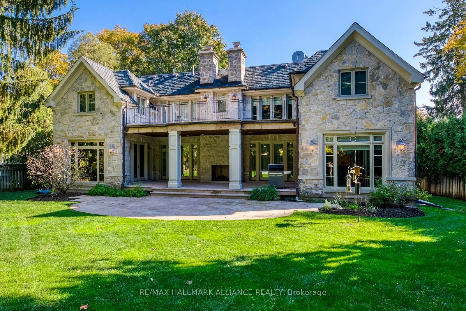 138 DIANNE Avenue
