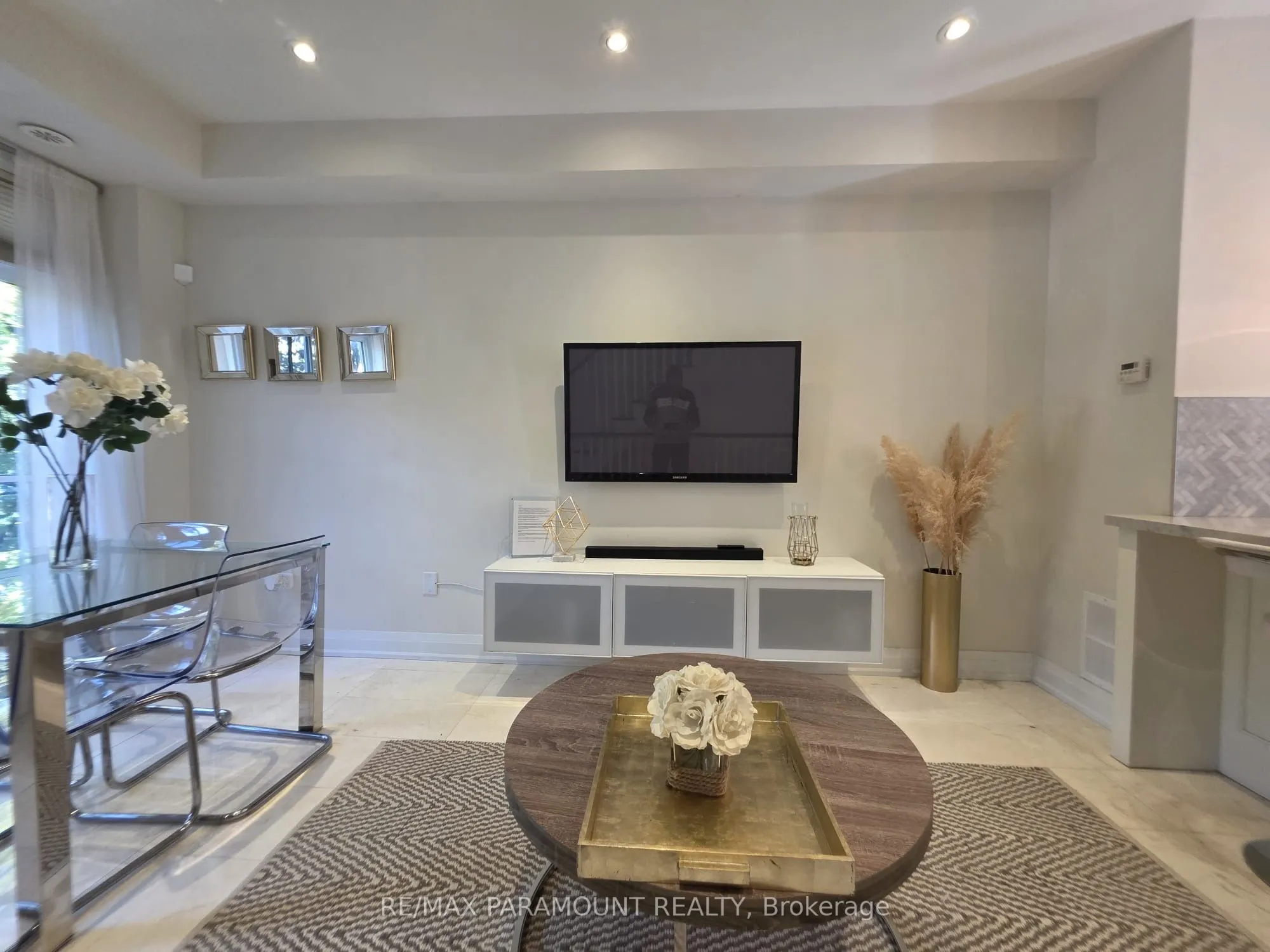 3077 Cawthra Road, #12