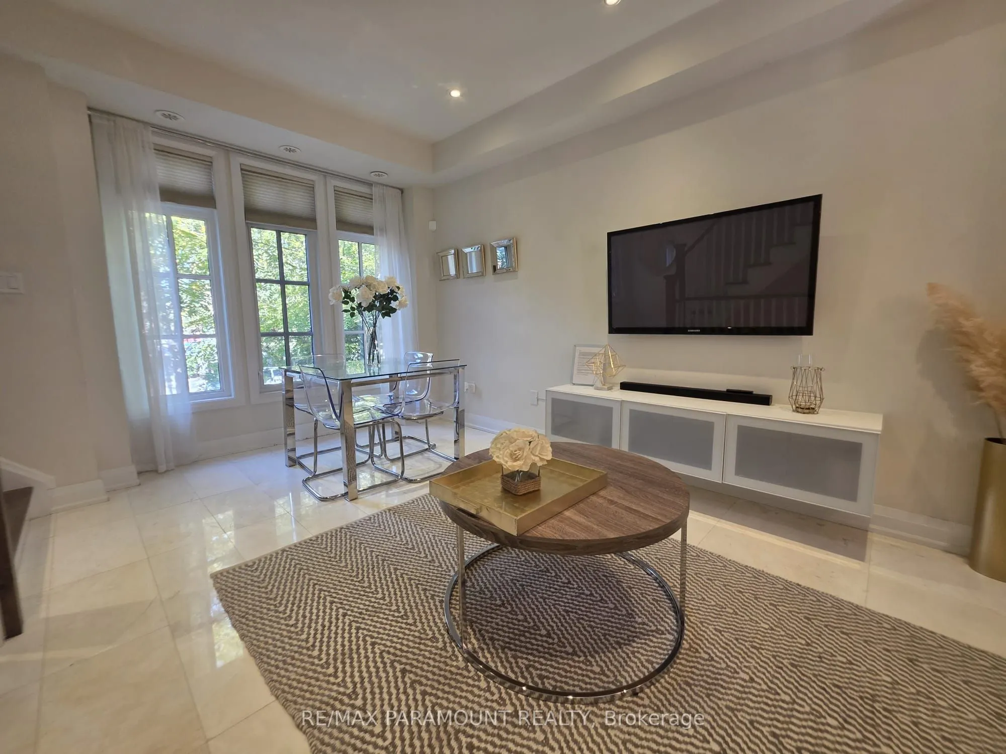3077 Cawthra Road, #12