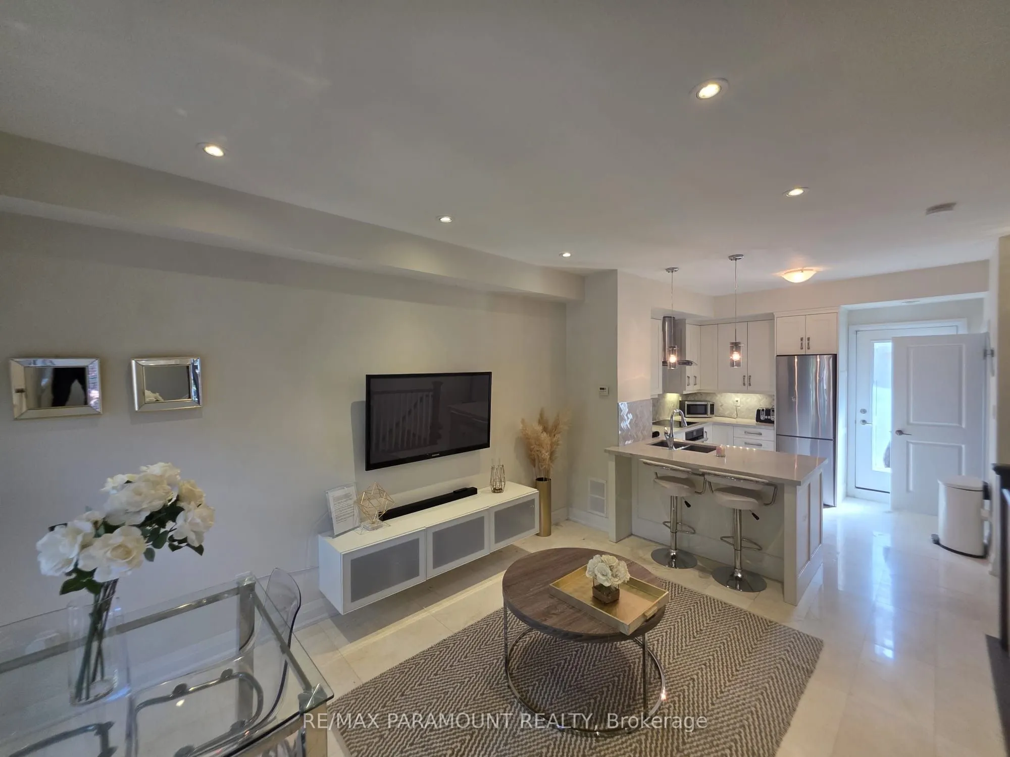 3077 Cawthra Road, #12