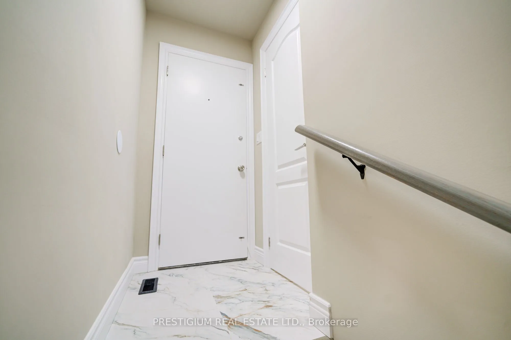 6 Willis Drive, #Lower Level
