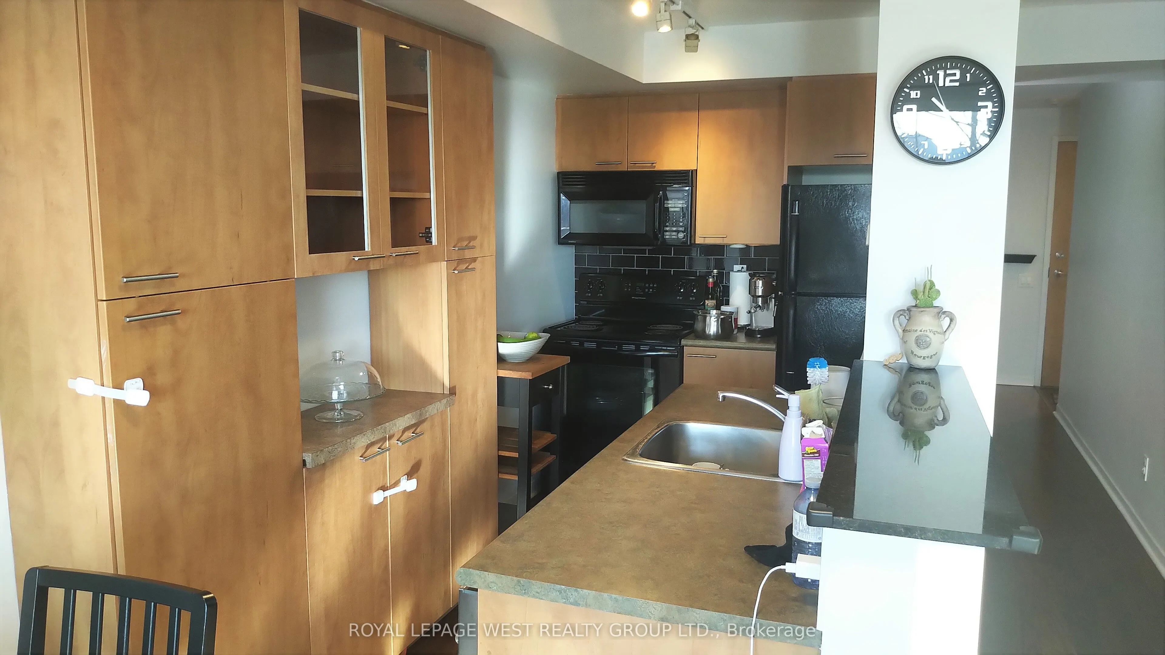 1040 The Queensway, #217