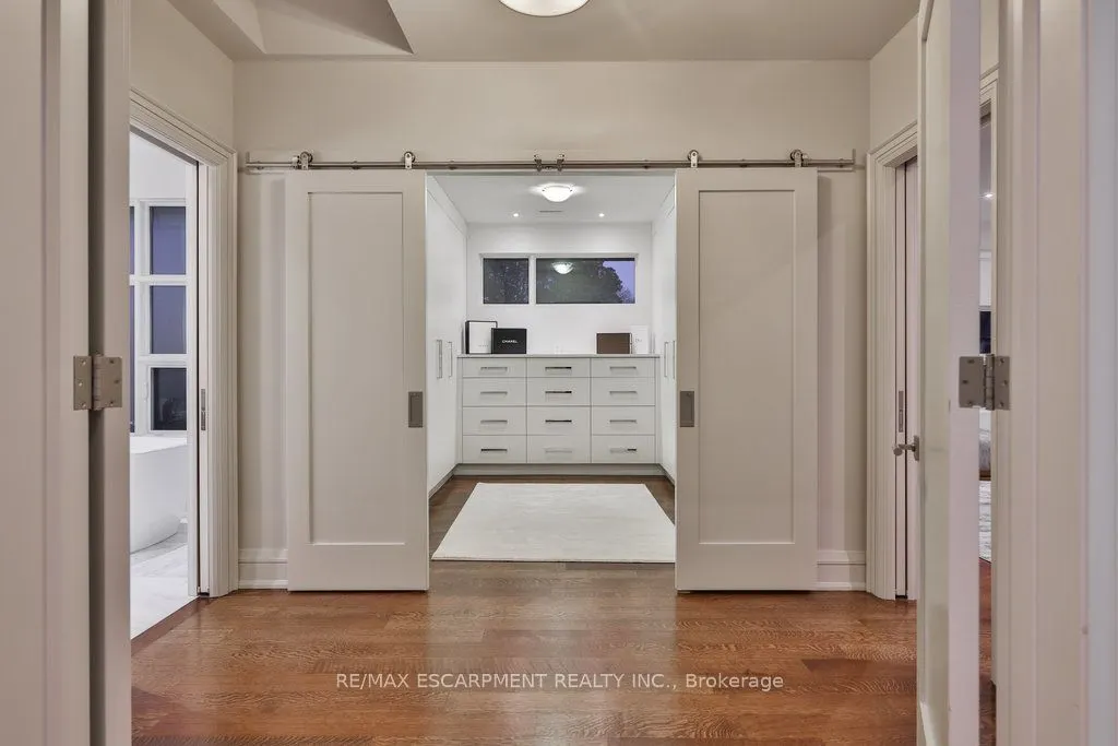 1293 Woodland Avenue
