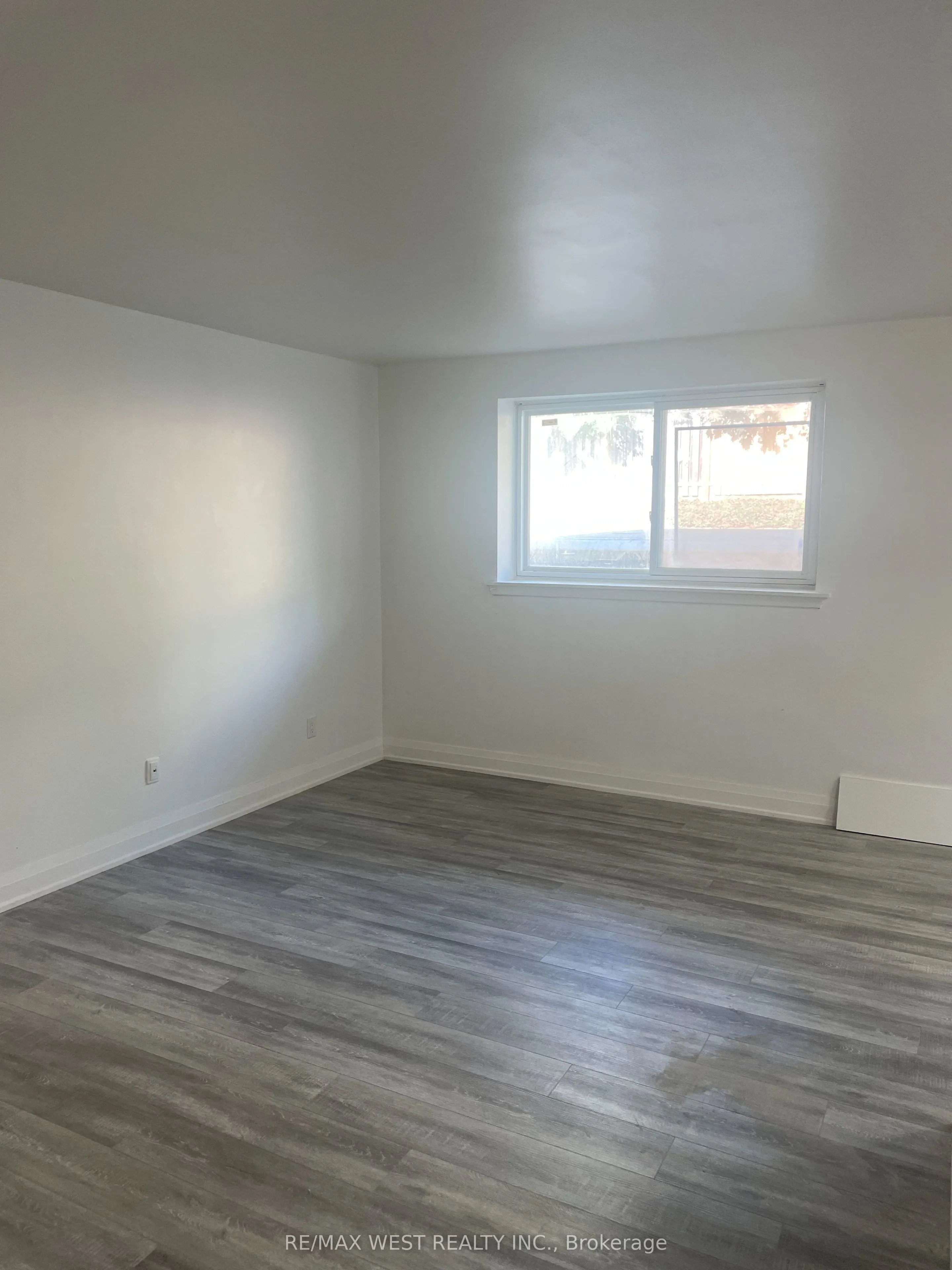 2365 Marine Drive, #105