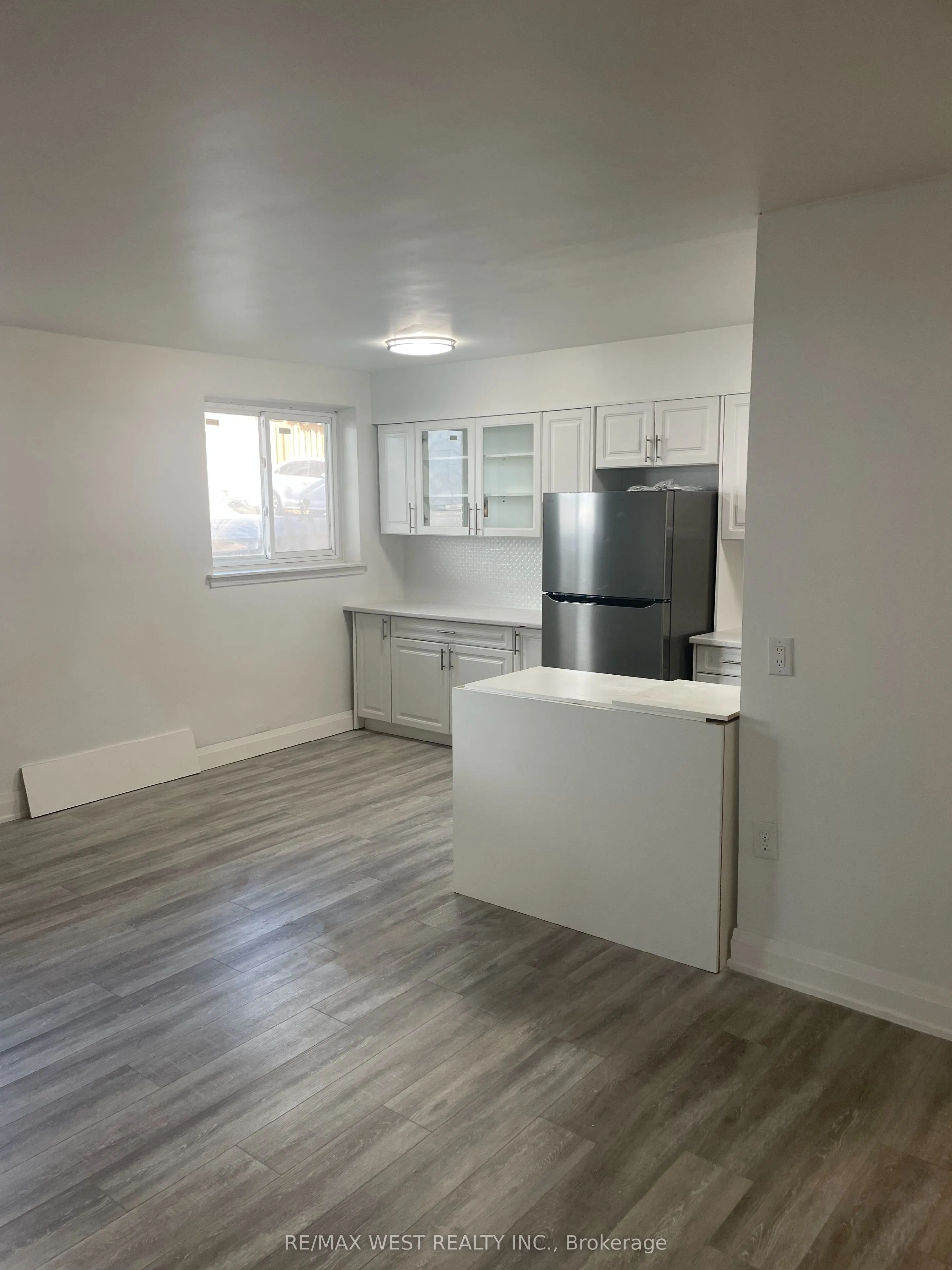 2365 Marine Drive, #105