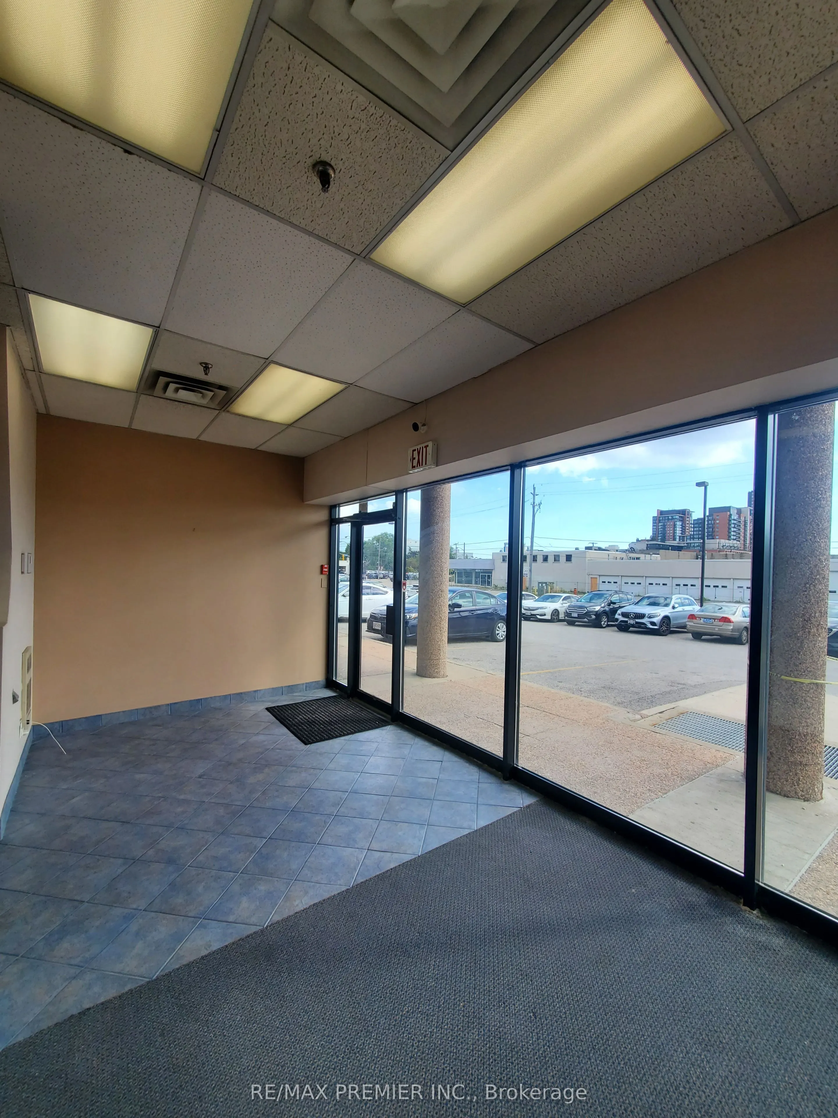 3200 Dufferin Street, #28