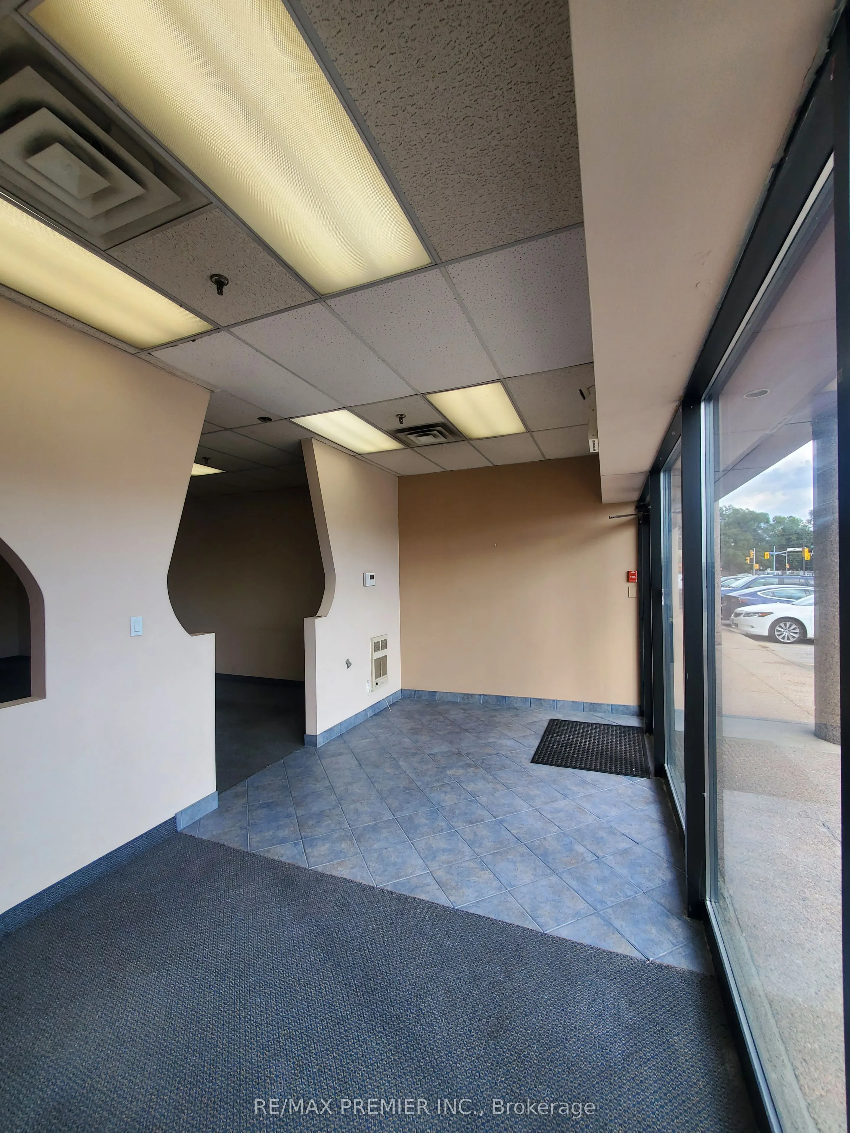 3200 Dufferin Street, #28