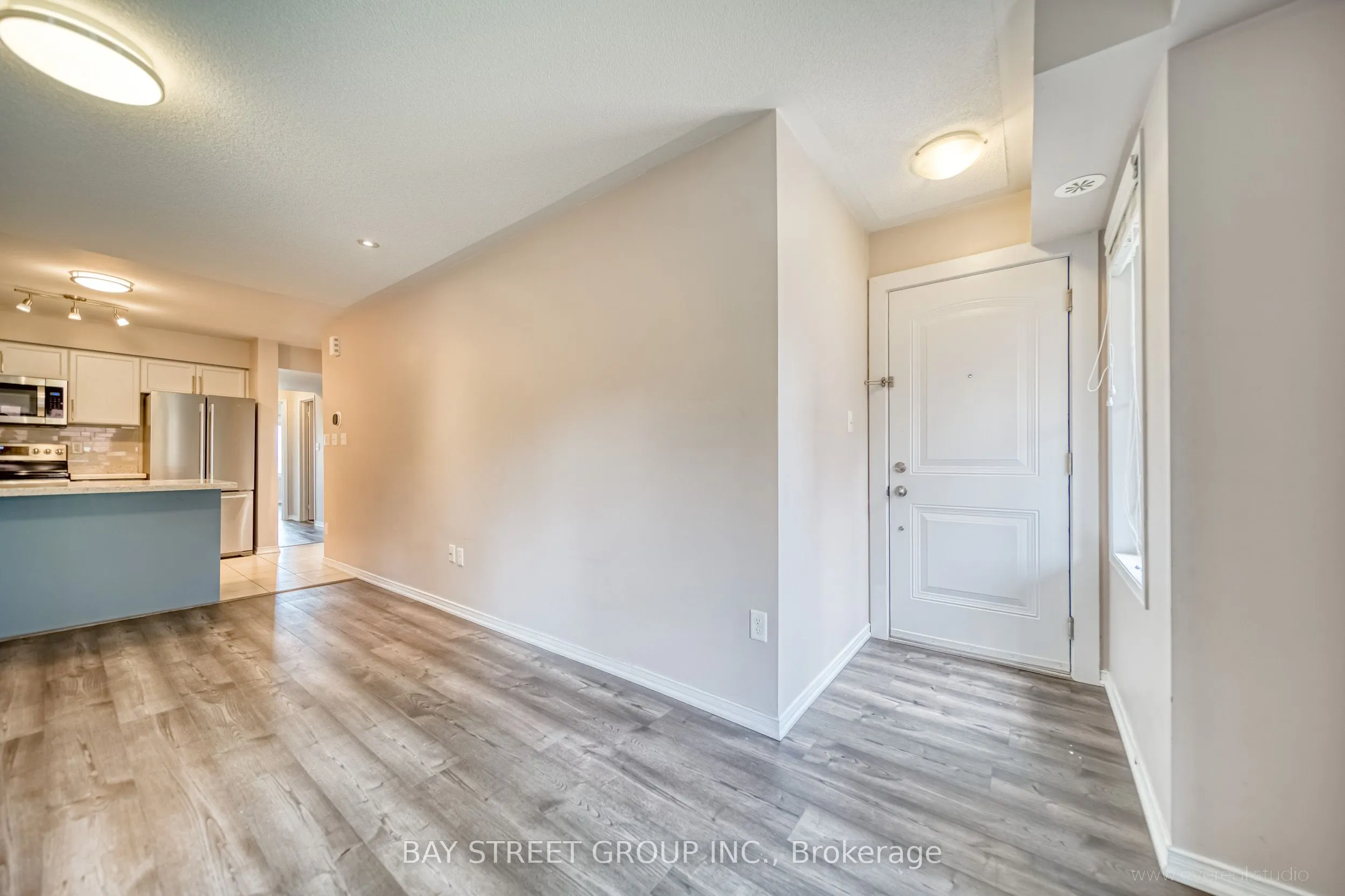 2444 Post Road, #16