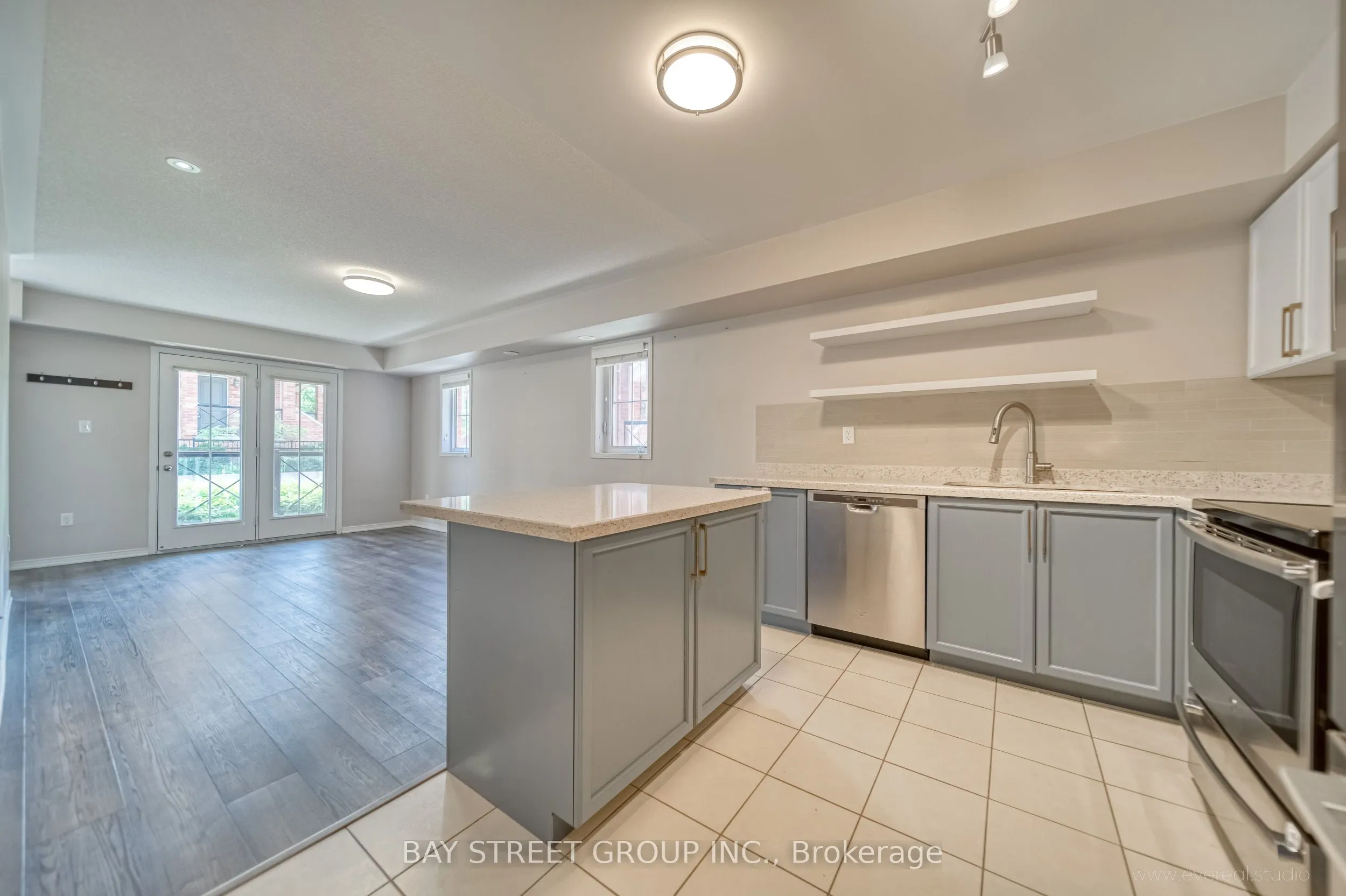 2444 Post Road, #16