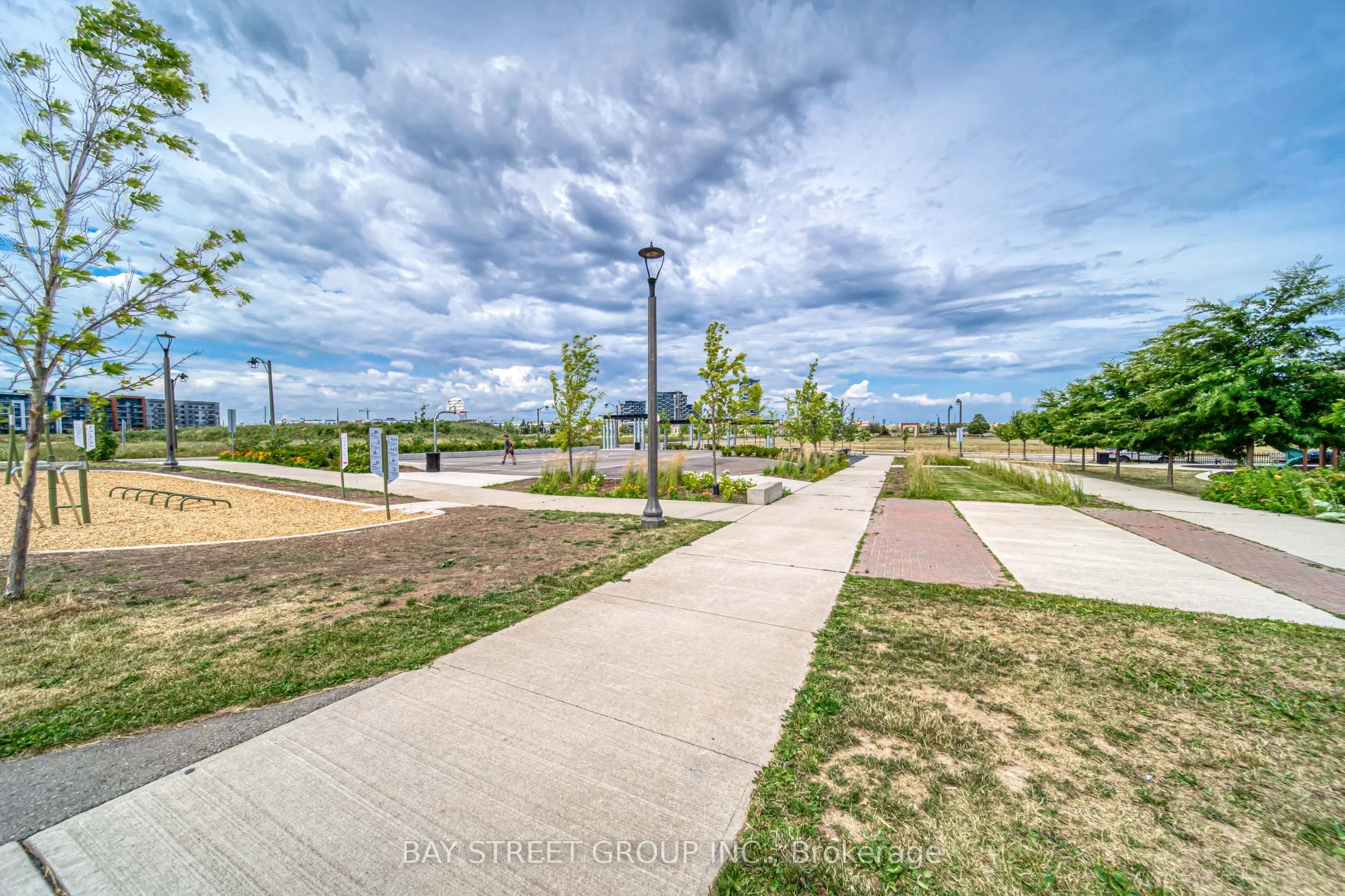 2444 Post Road, #16