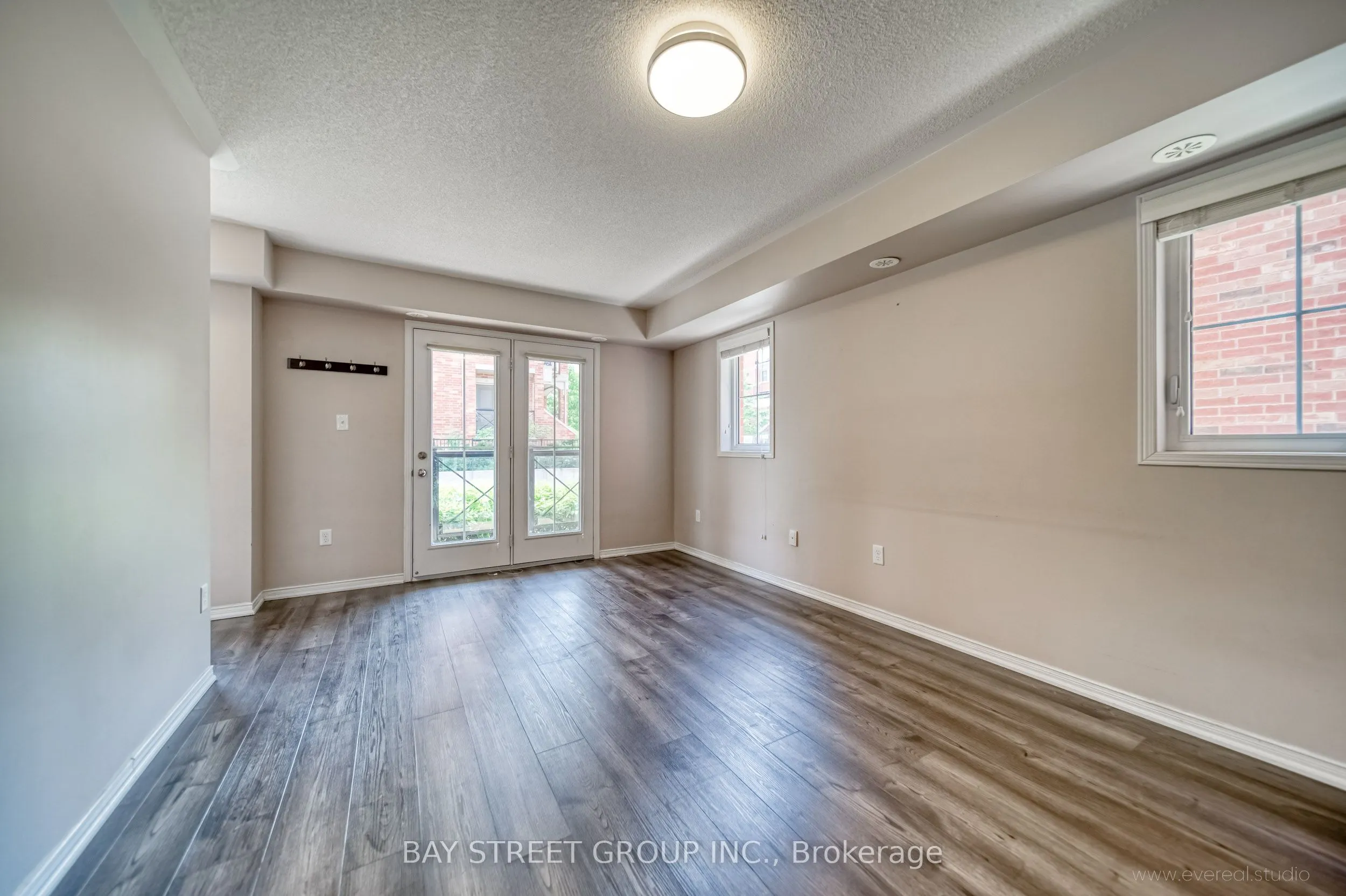 2444 Post Road, #16