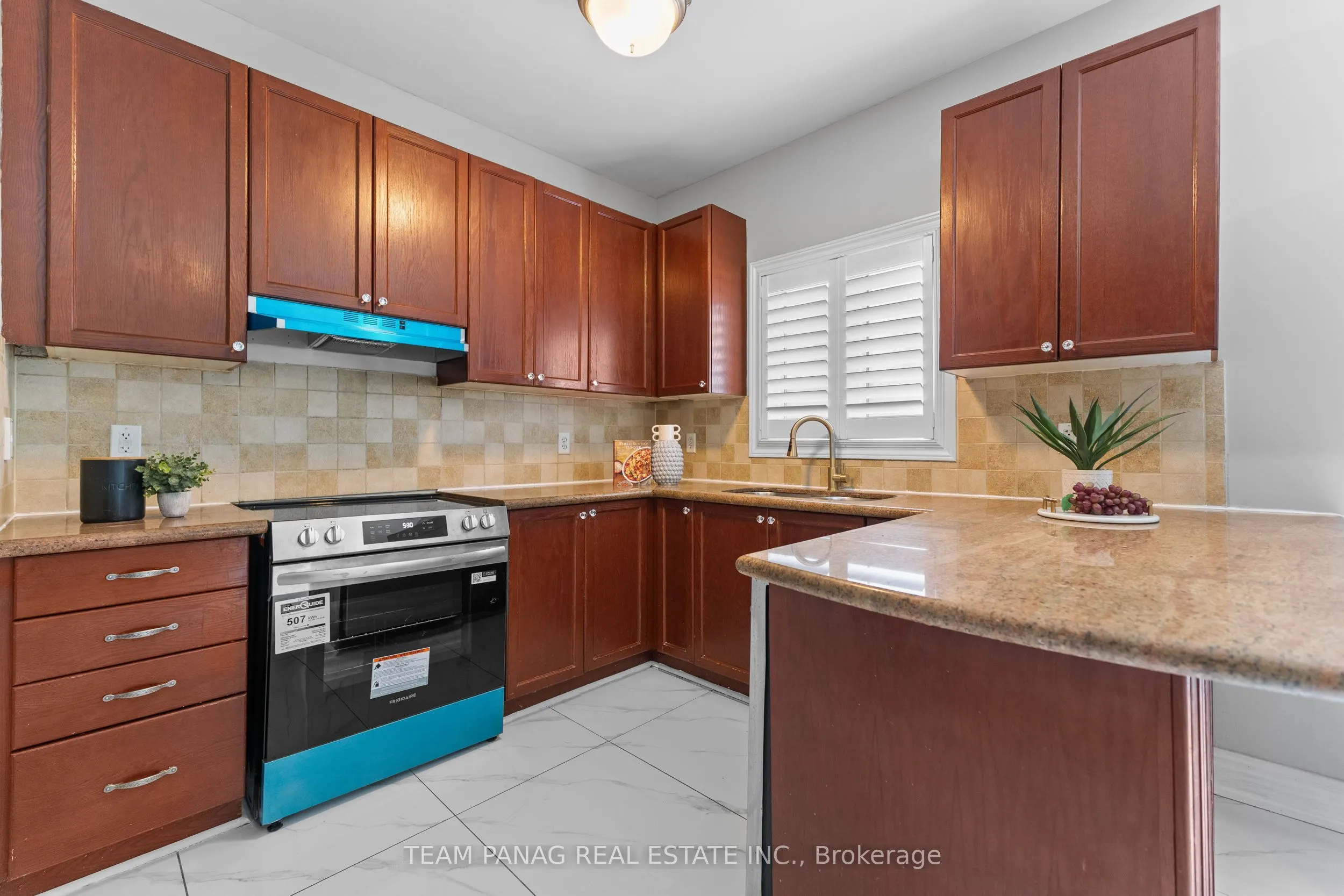 48 Citadel Crescent