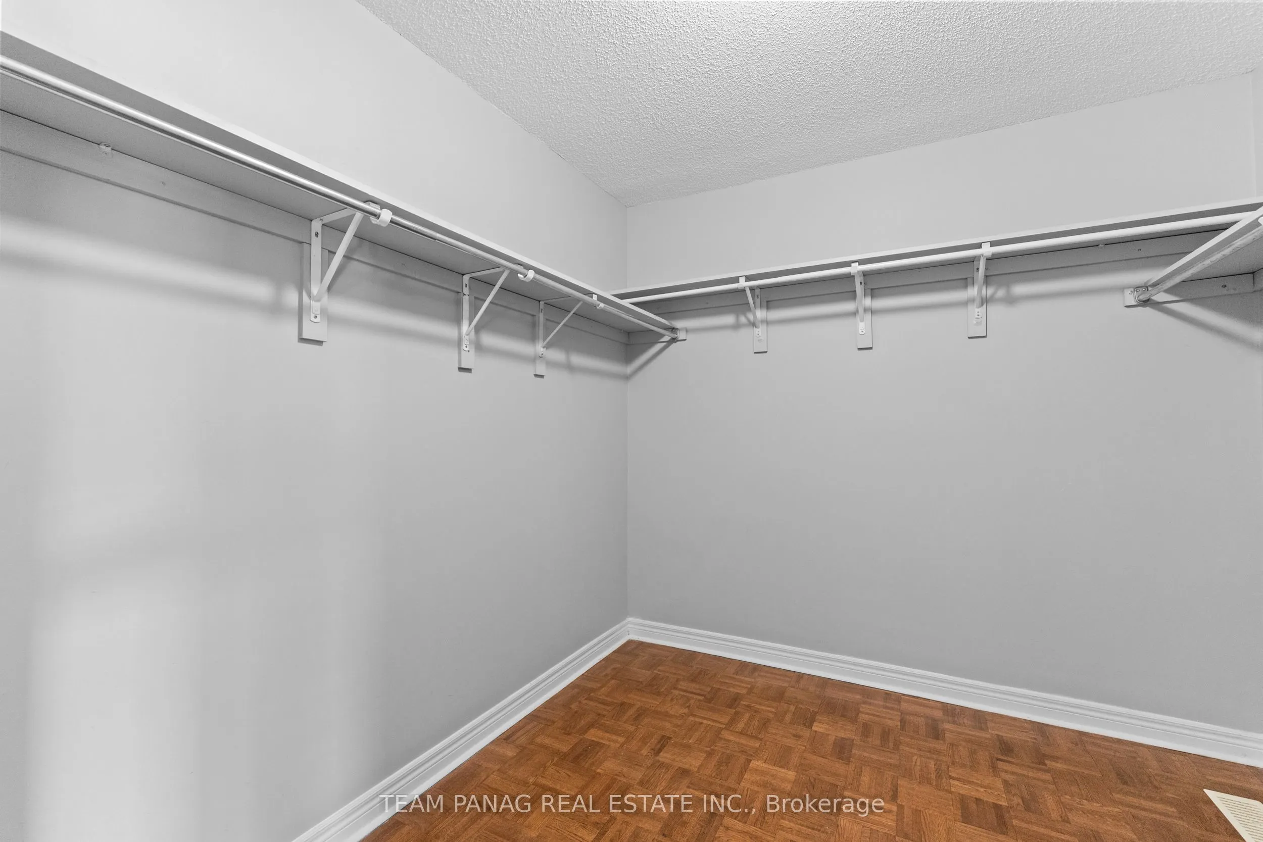 48 Citadel Crescent