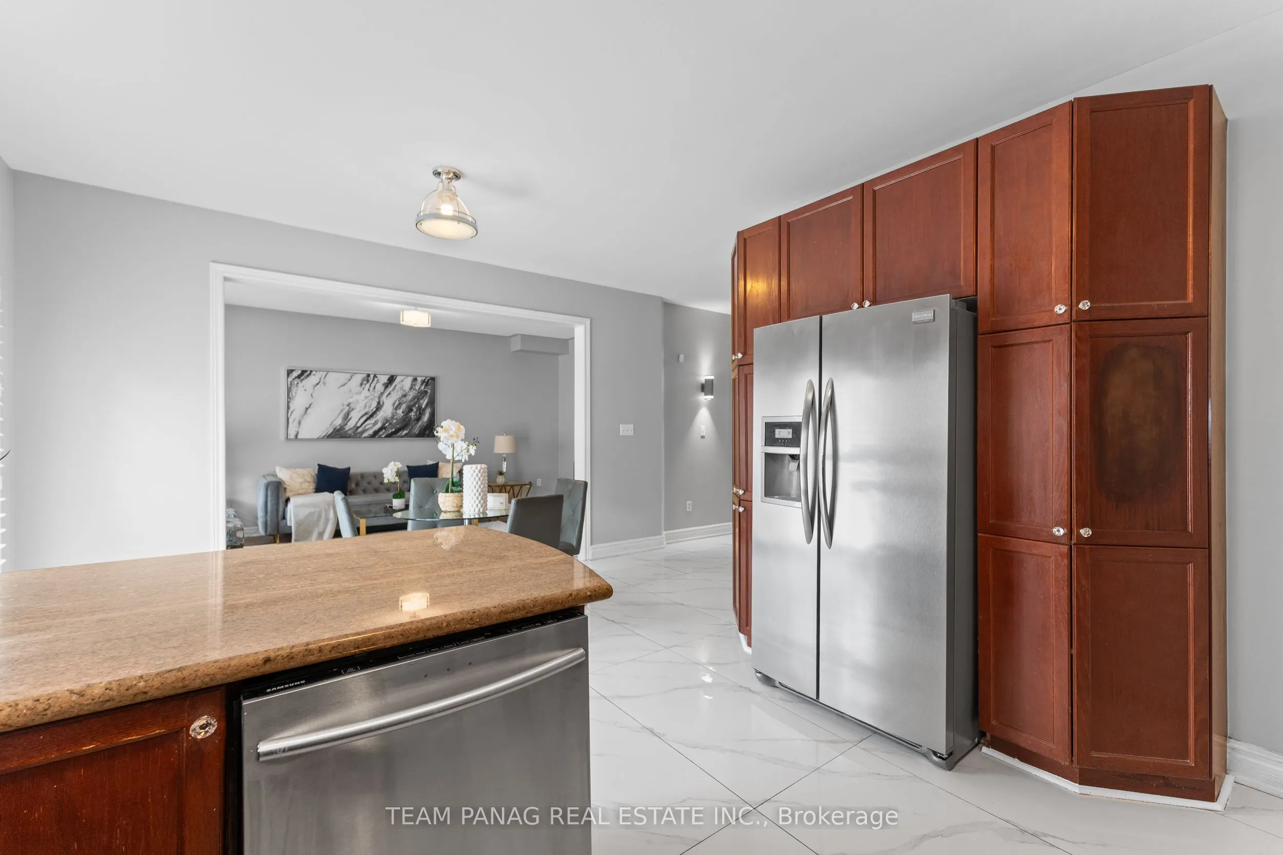 48 Citadel Crescent