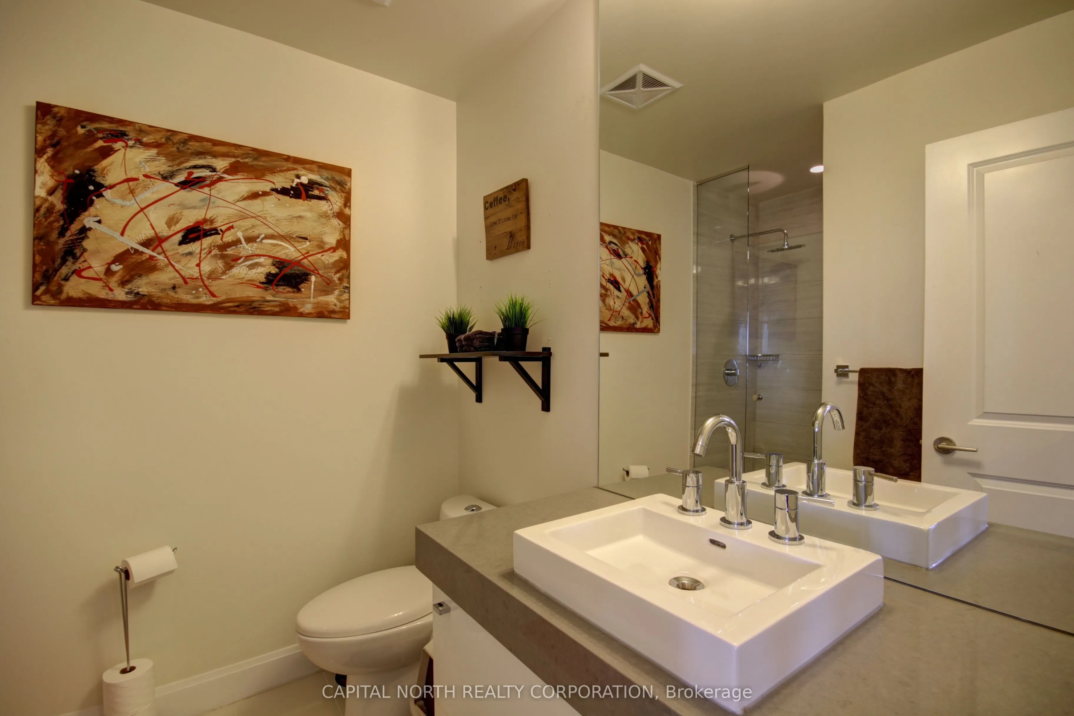 33 Shore Breeze Drive, #711