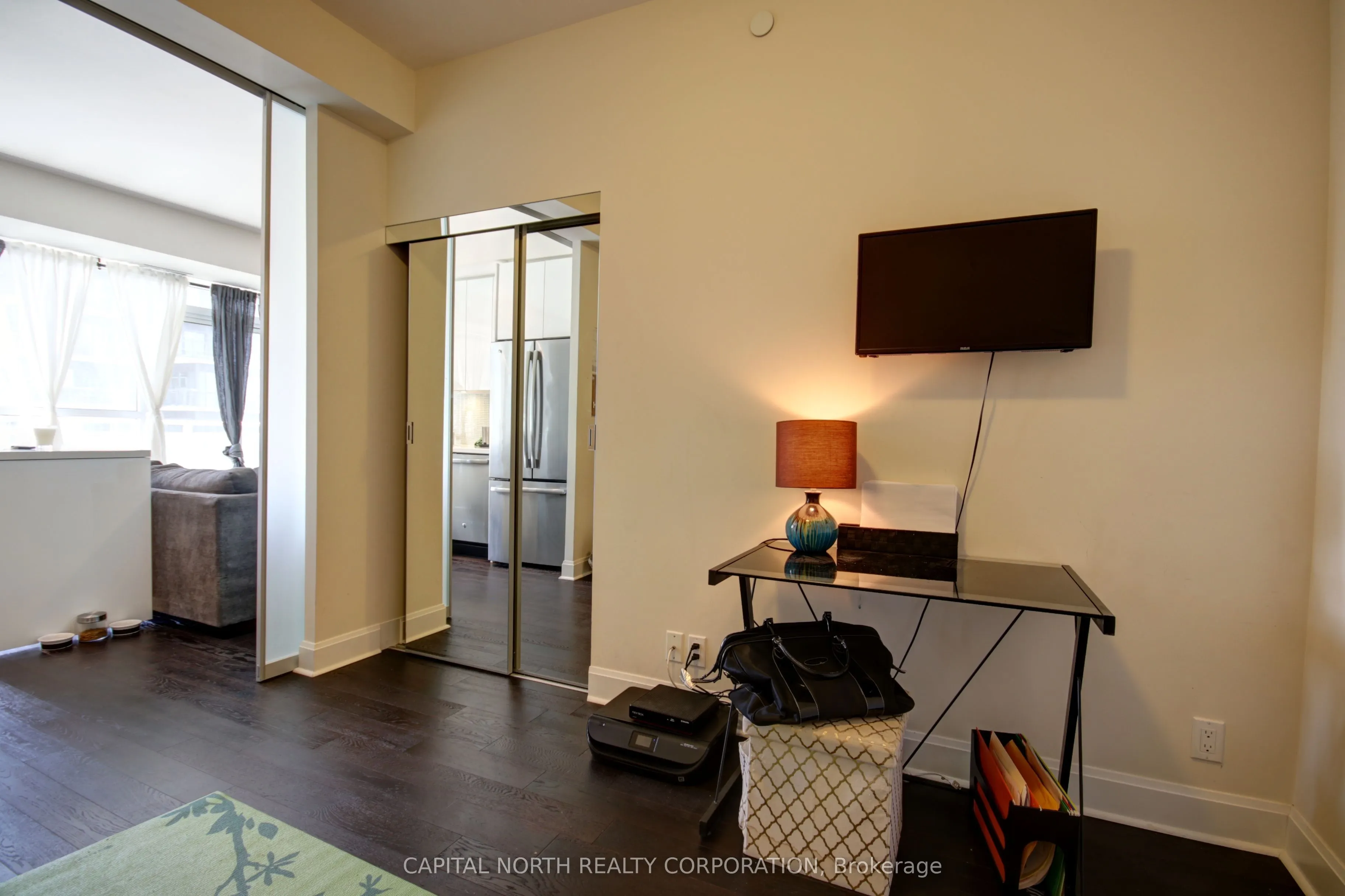 33 Shore Breeze Drive, #711