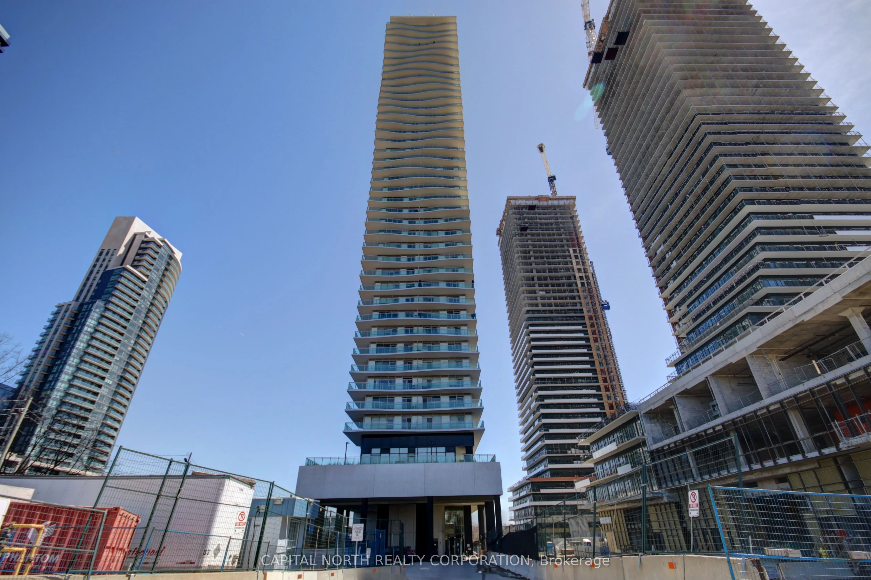 33 Shore Breeze Drive, #711