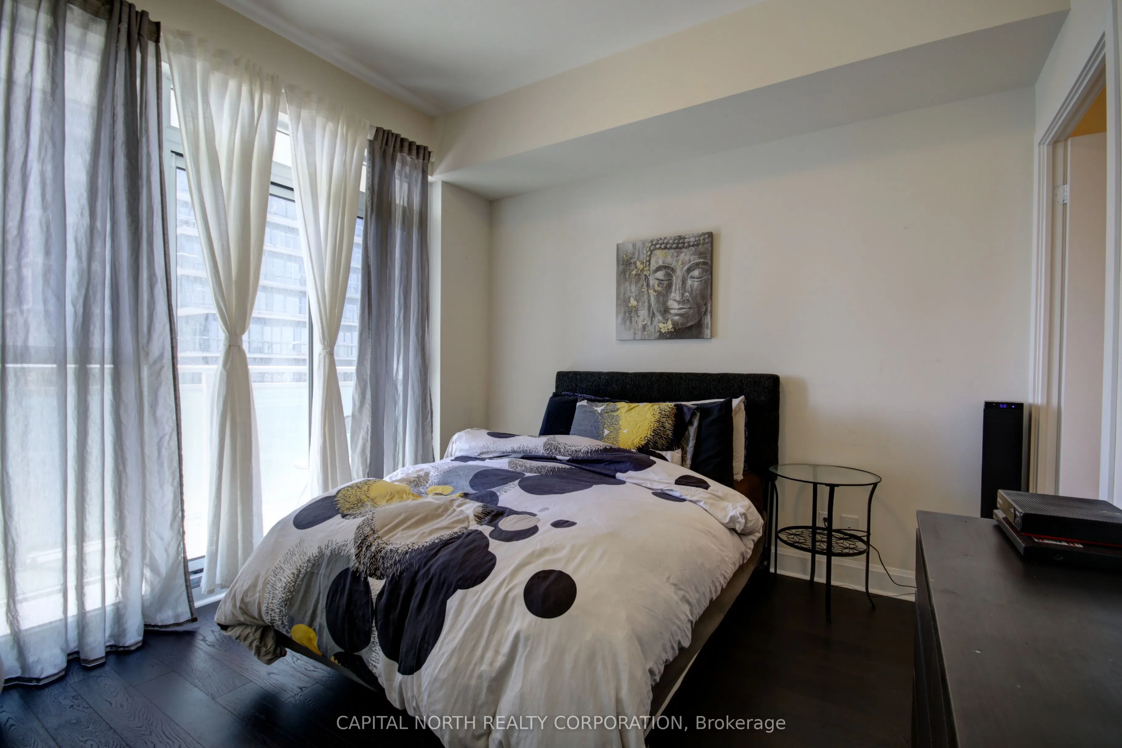 33 Shore Breeze Drive, #711