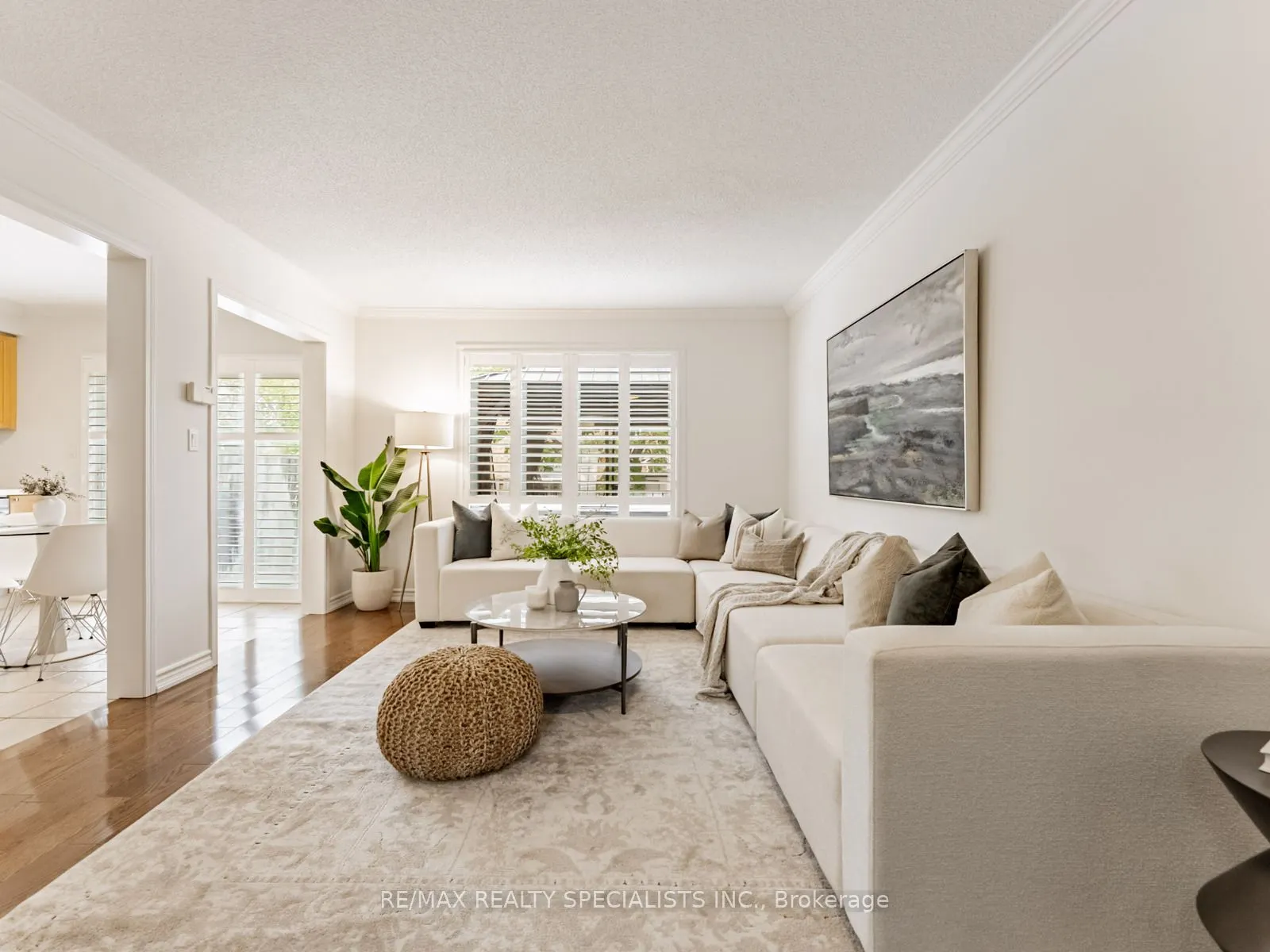 2418 Baintree Crescent
