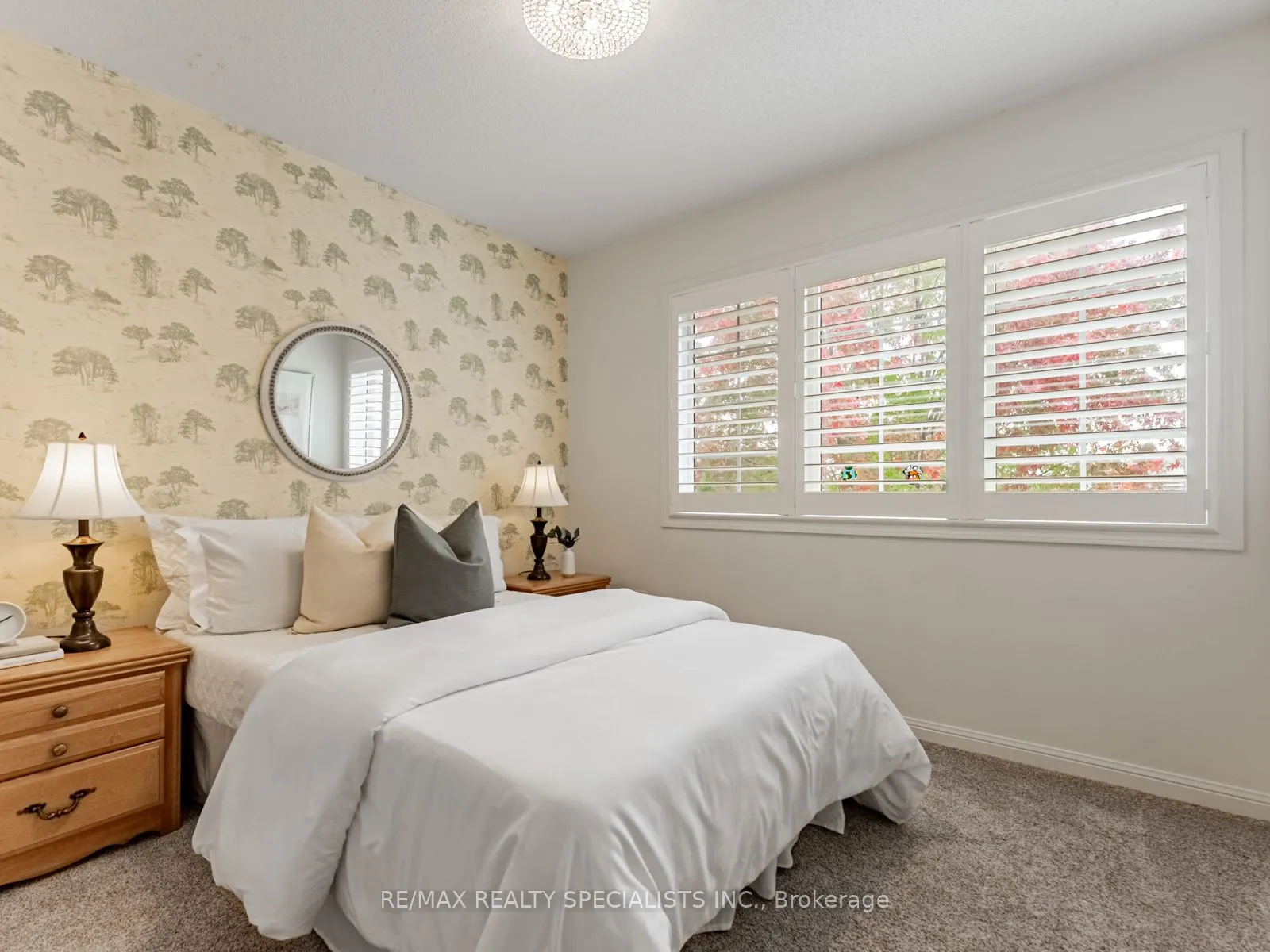 2418 Baintree Crescent
