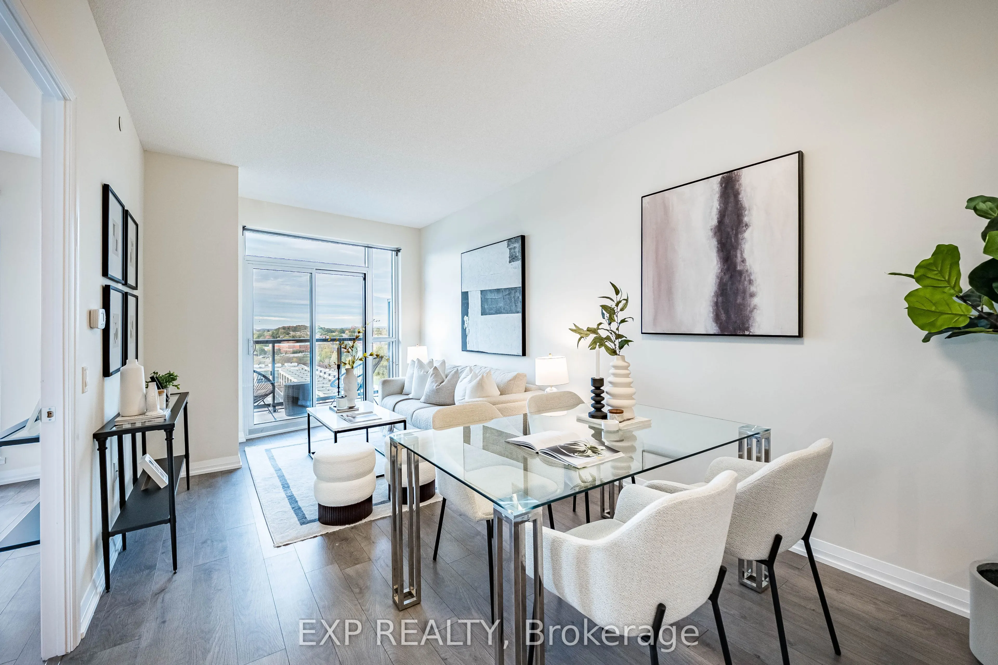 65 Watergarden Drive, #605