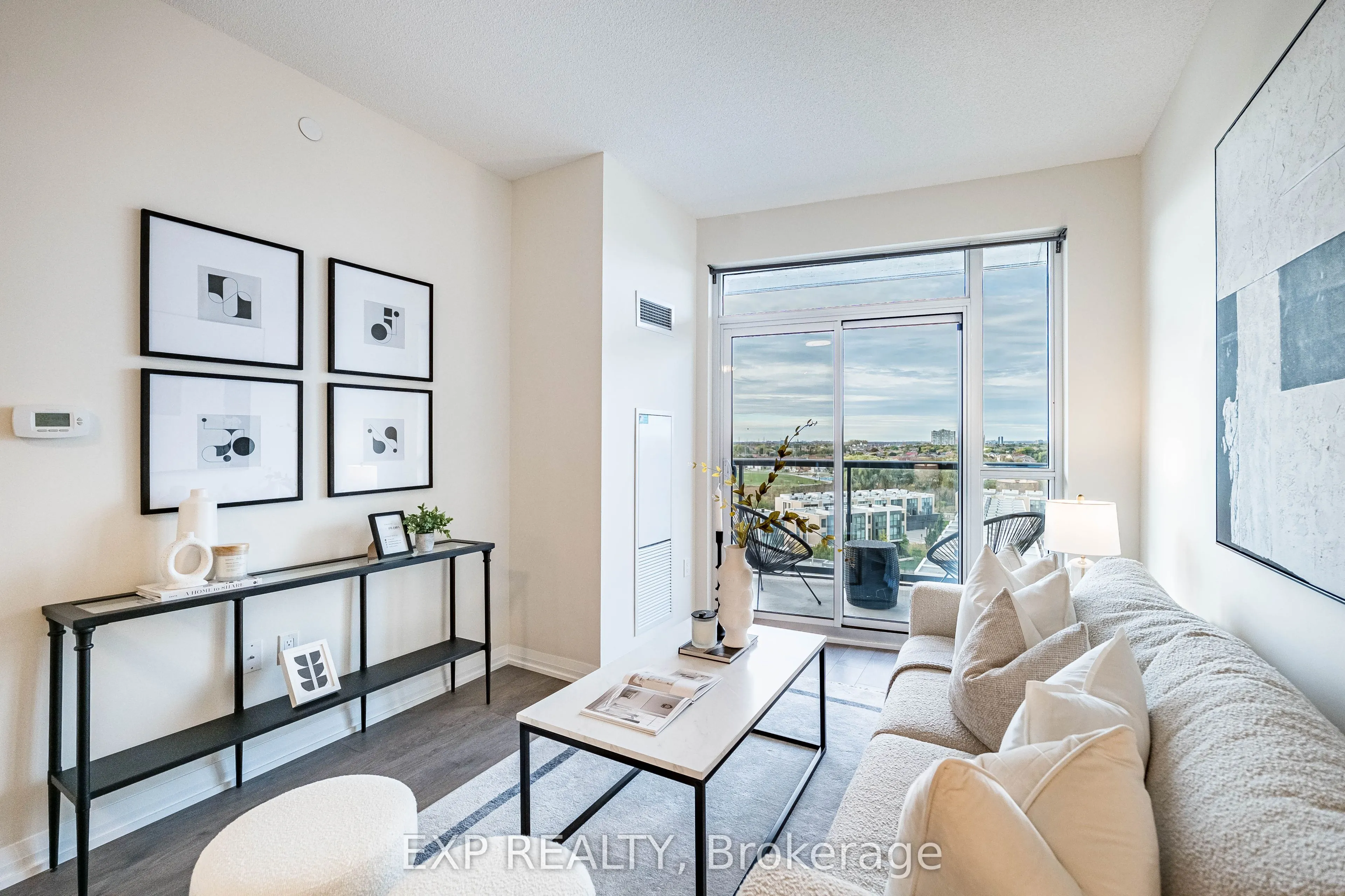65 Watergarden Drive, #605