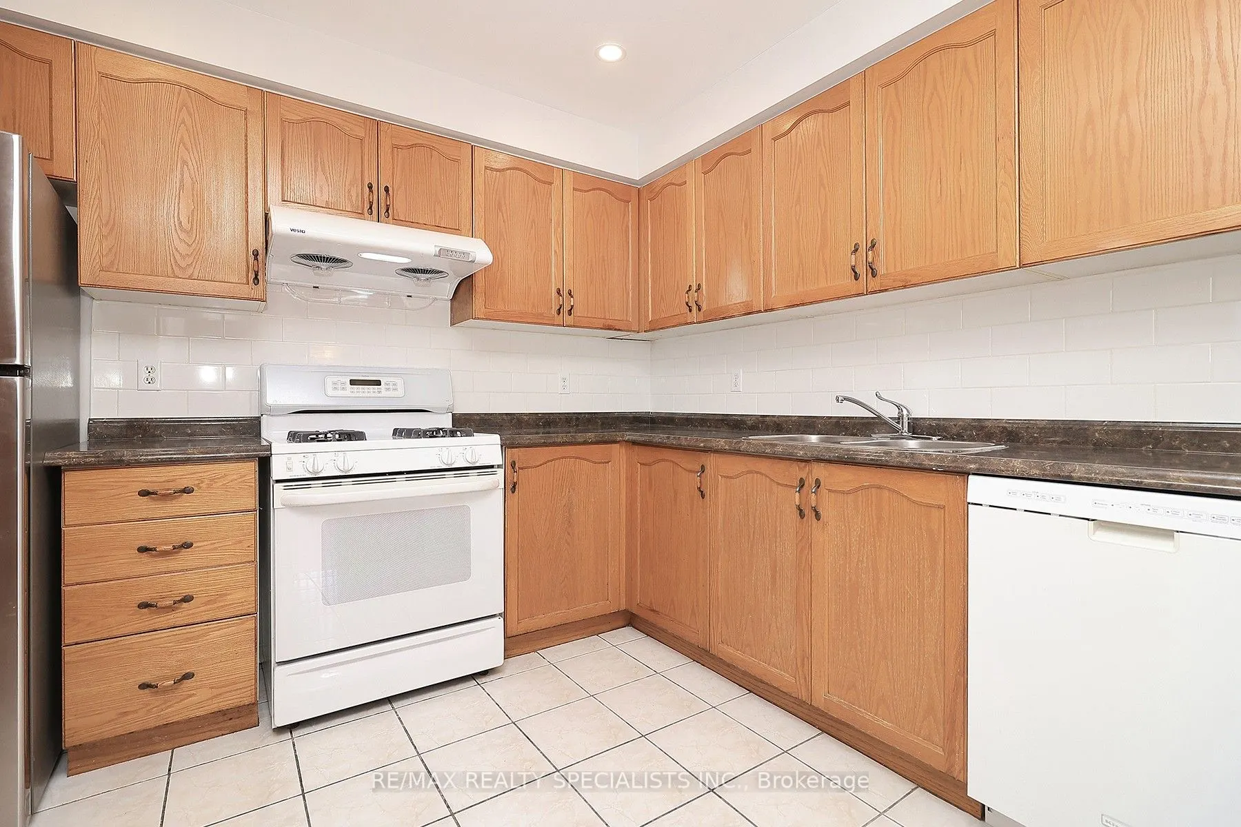 35 MALTA Avenue, #5