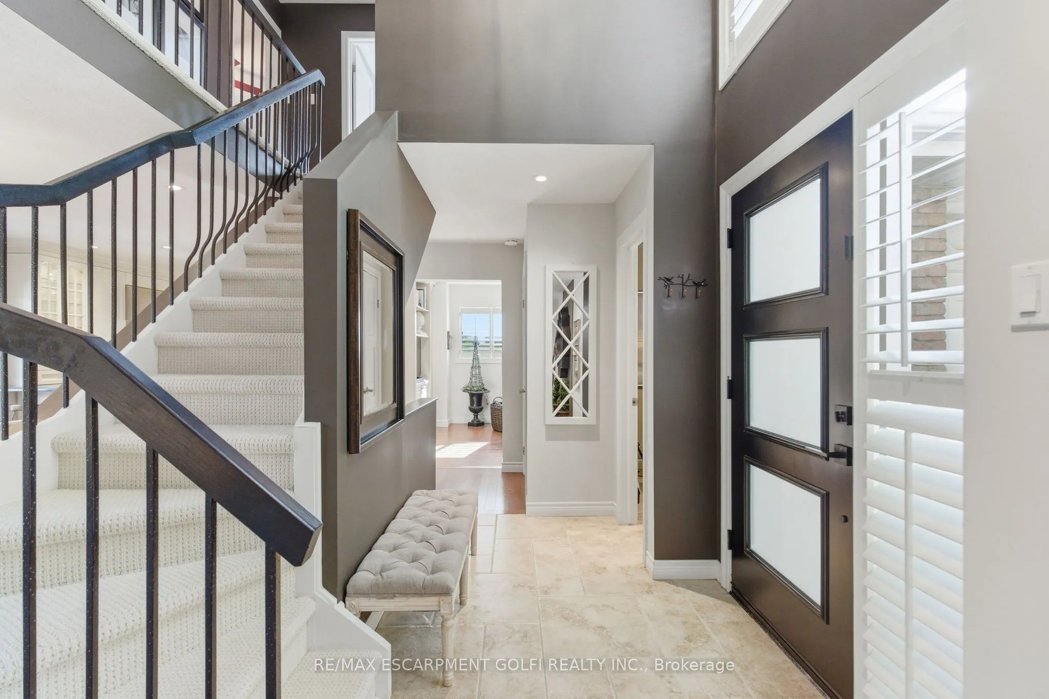 2387 Cavendish Drive