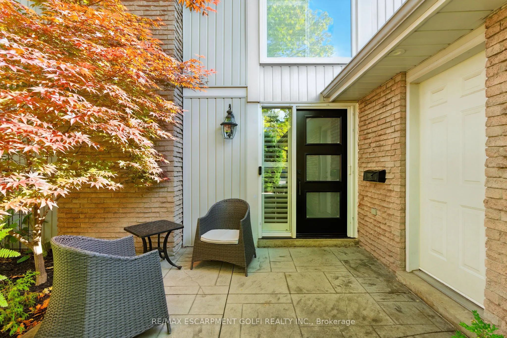 2387 Cavendish Drive