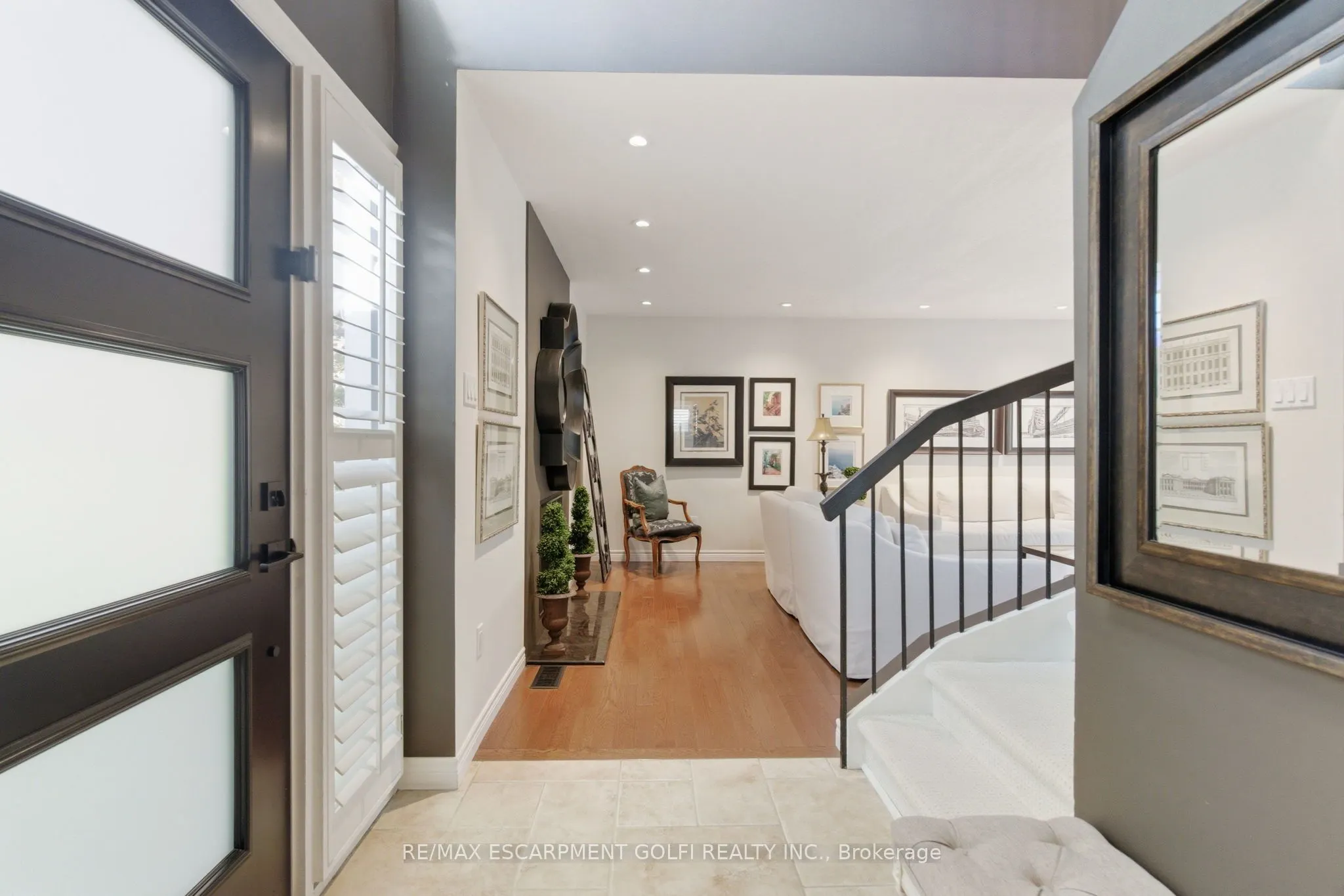 2387 Cavendish Drive