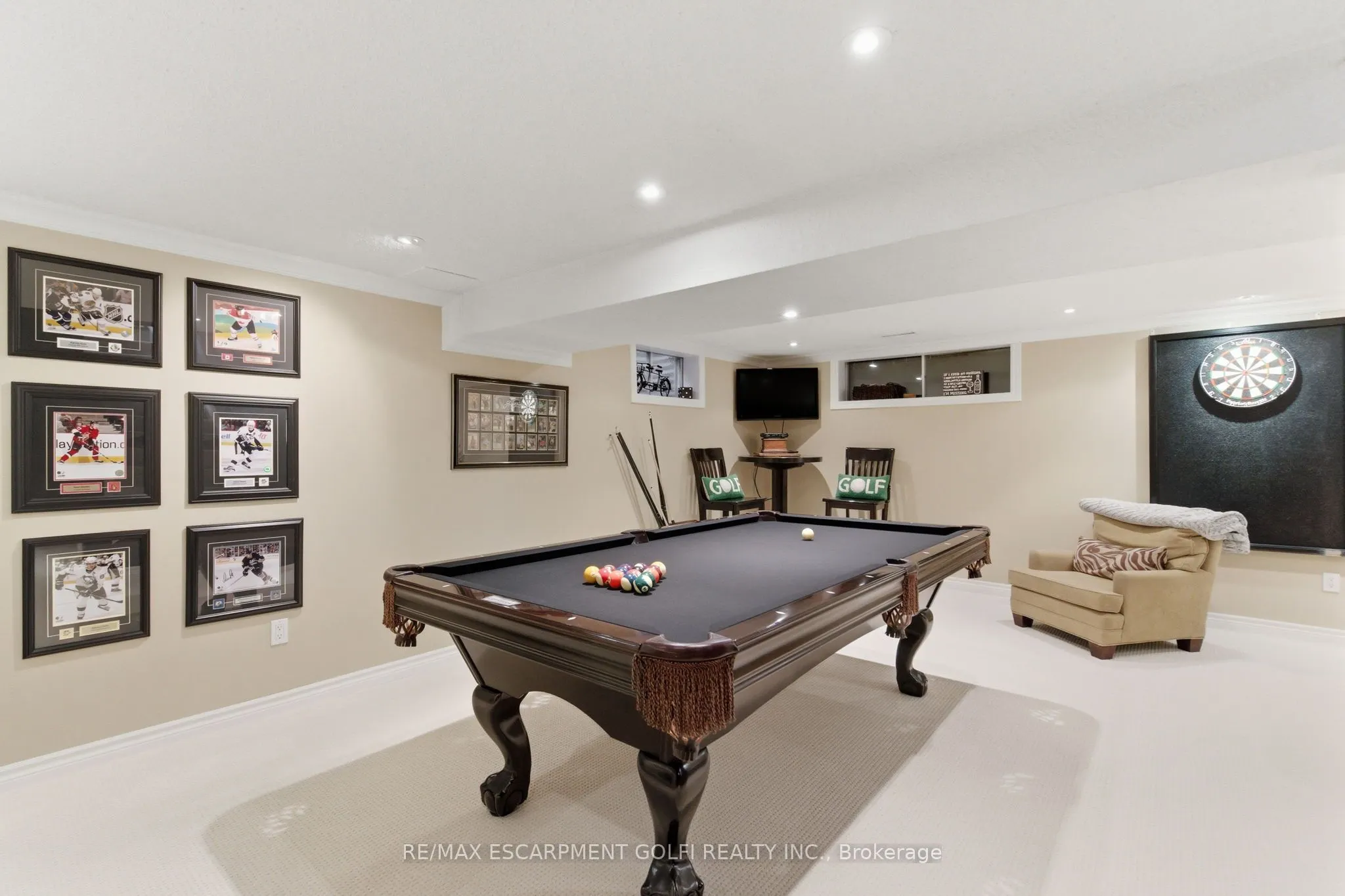 2387 Cavendish Drive
