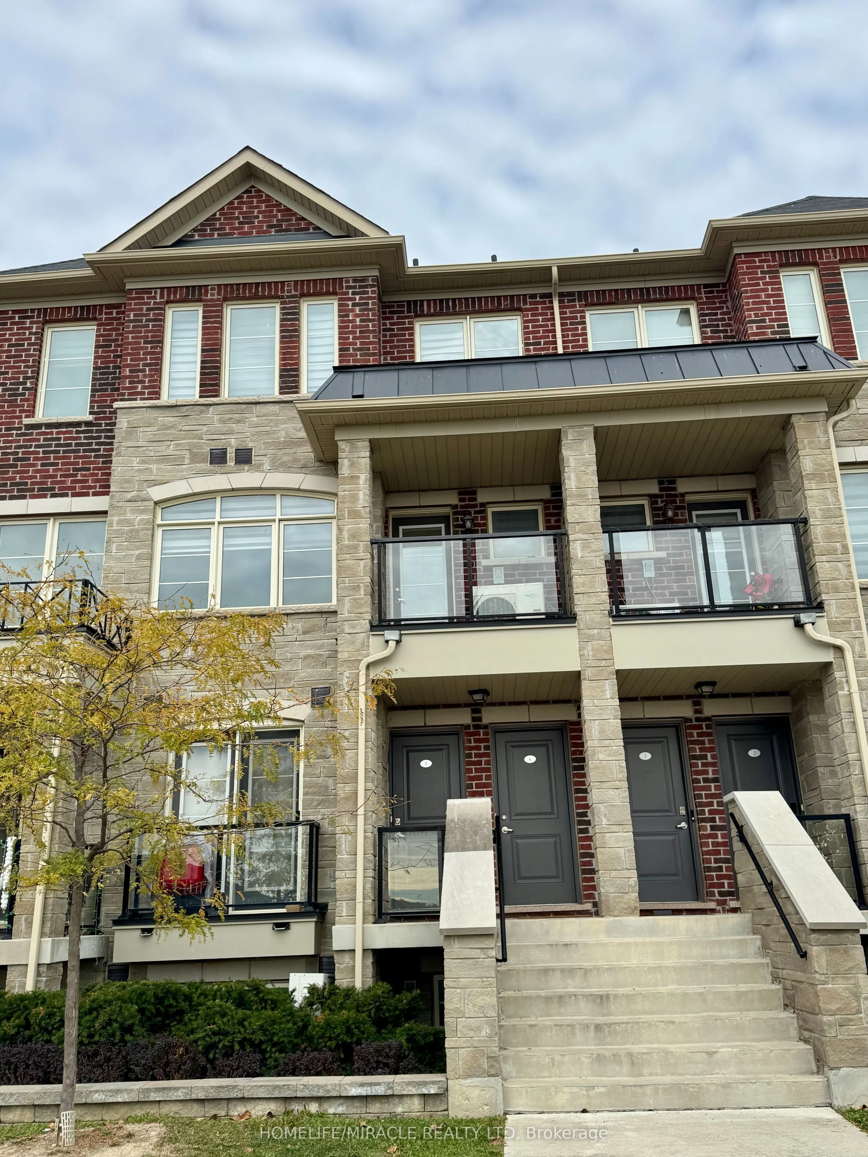 200 Veterans Drive, #5