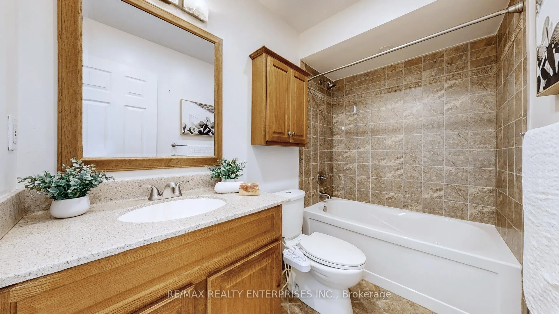5223 Fairford Crescent, #27