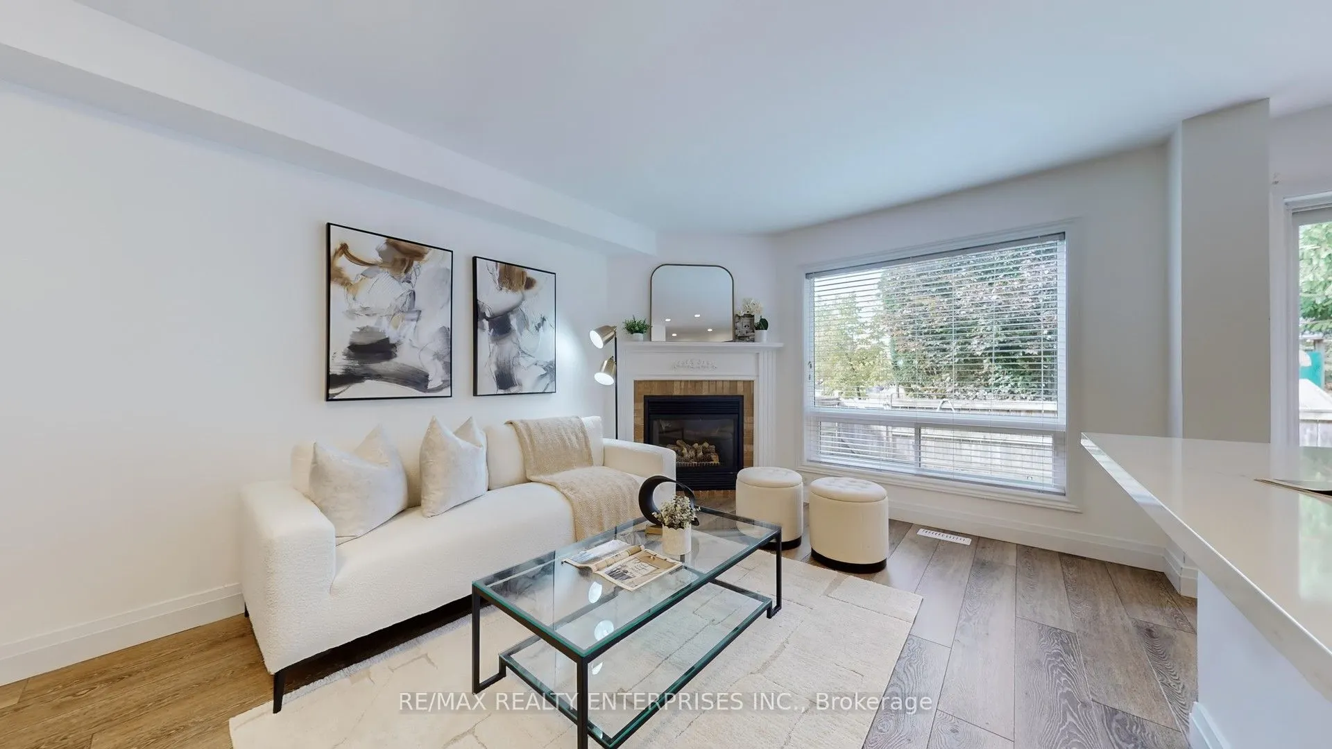 5223 Fairford Crescent, #27