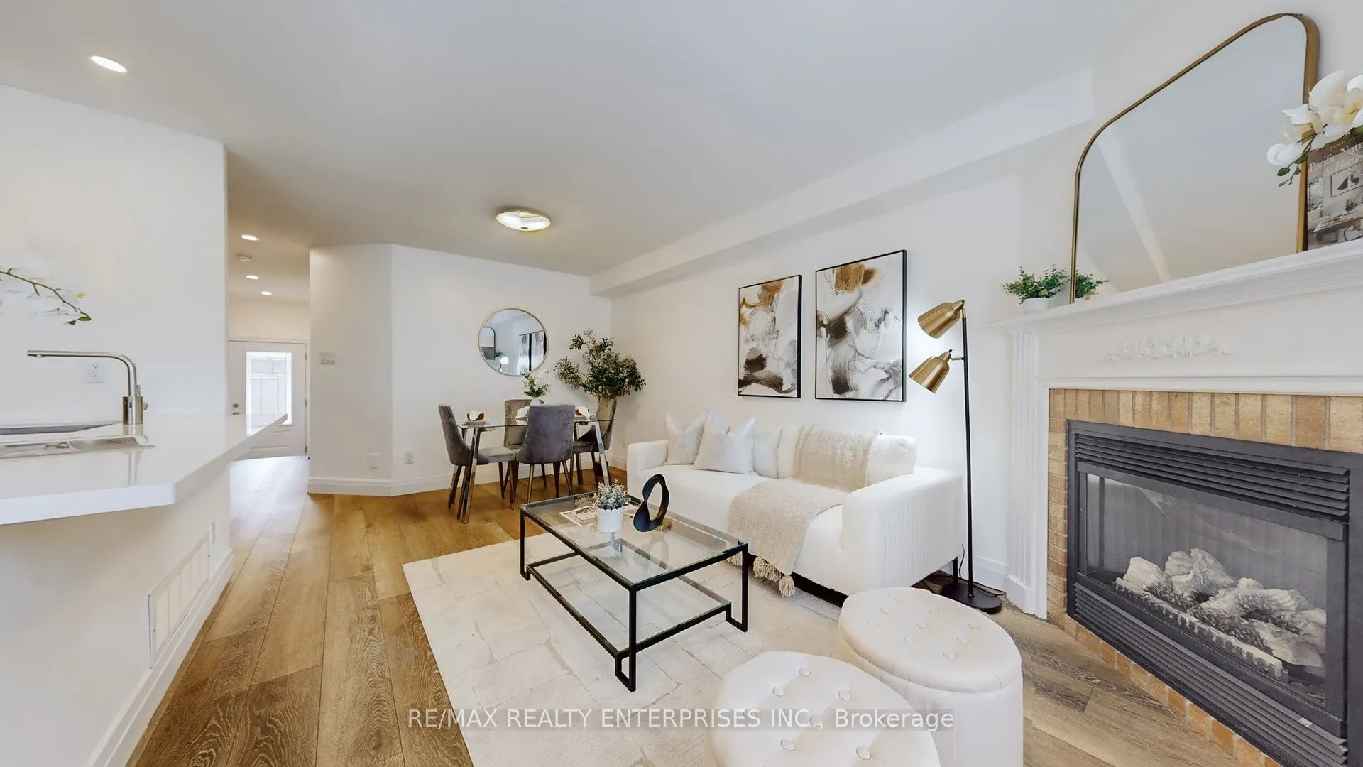 5223 Fairford Crescent, #27