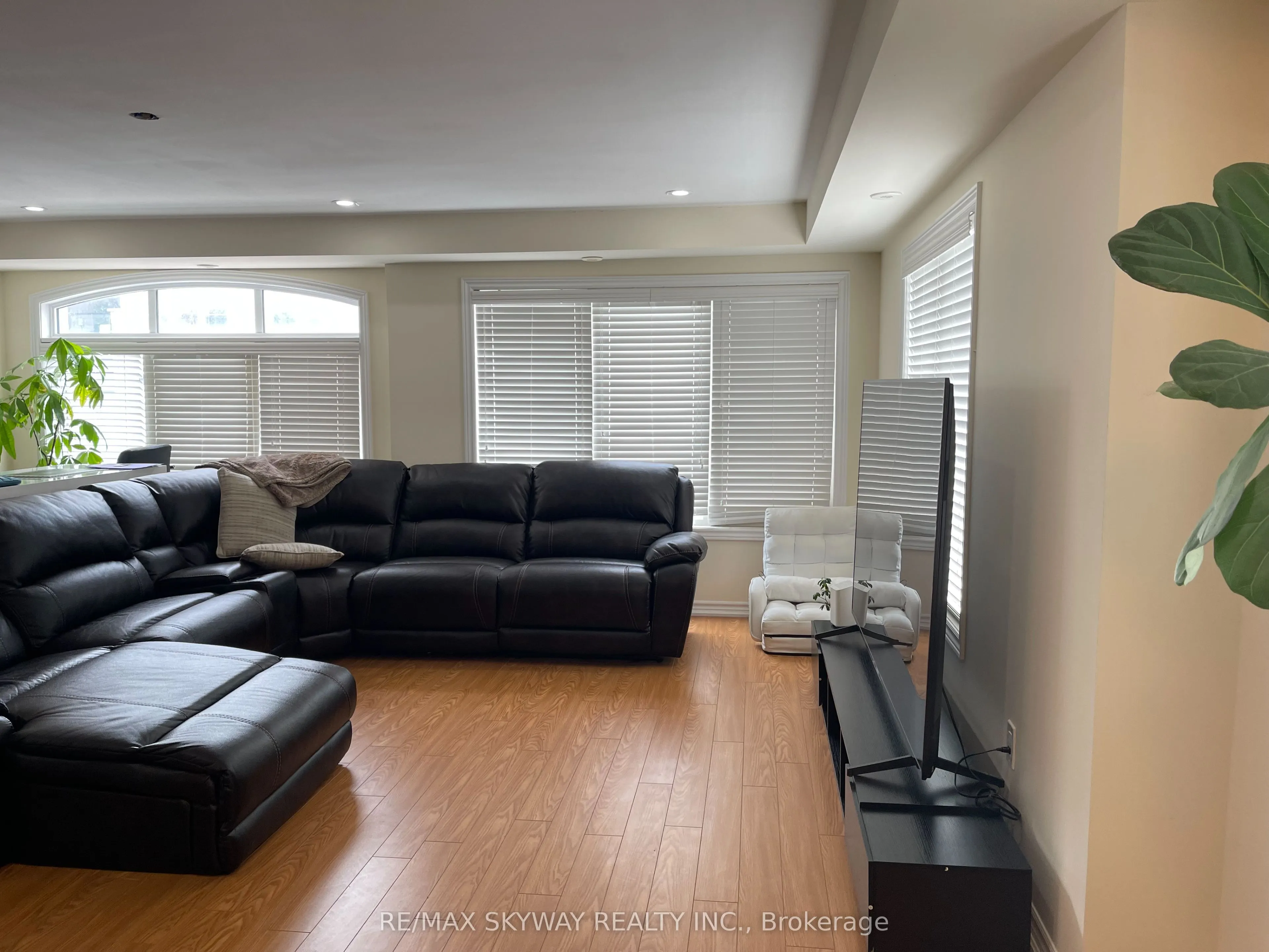 200 Veterans Drive, #103