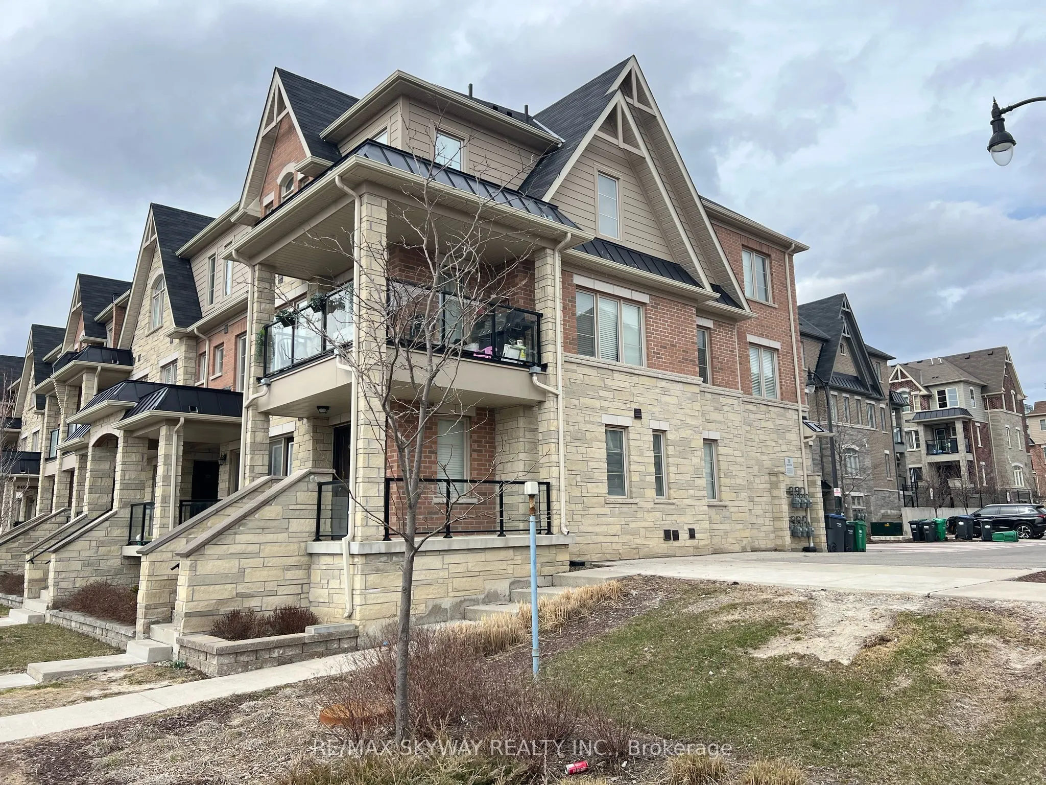 200 Veterans Drive, #103